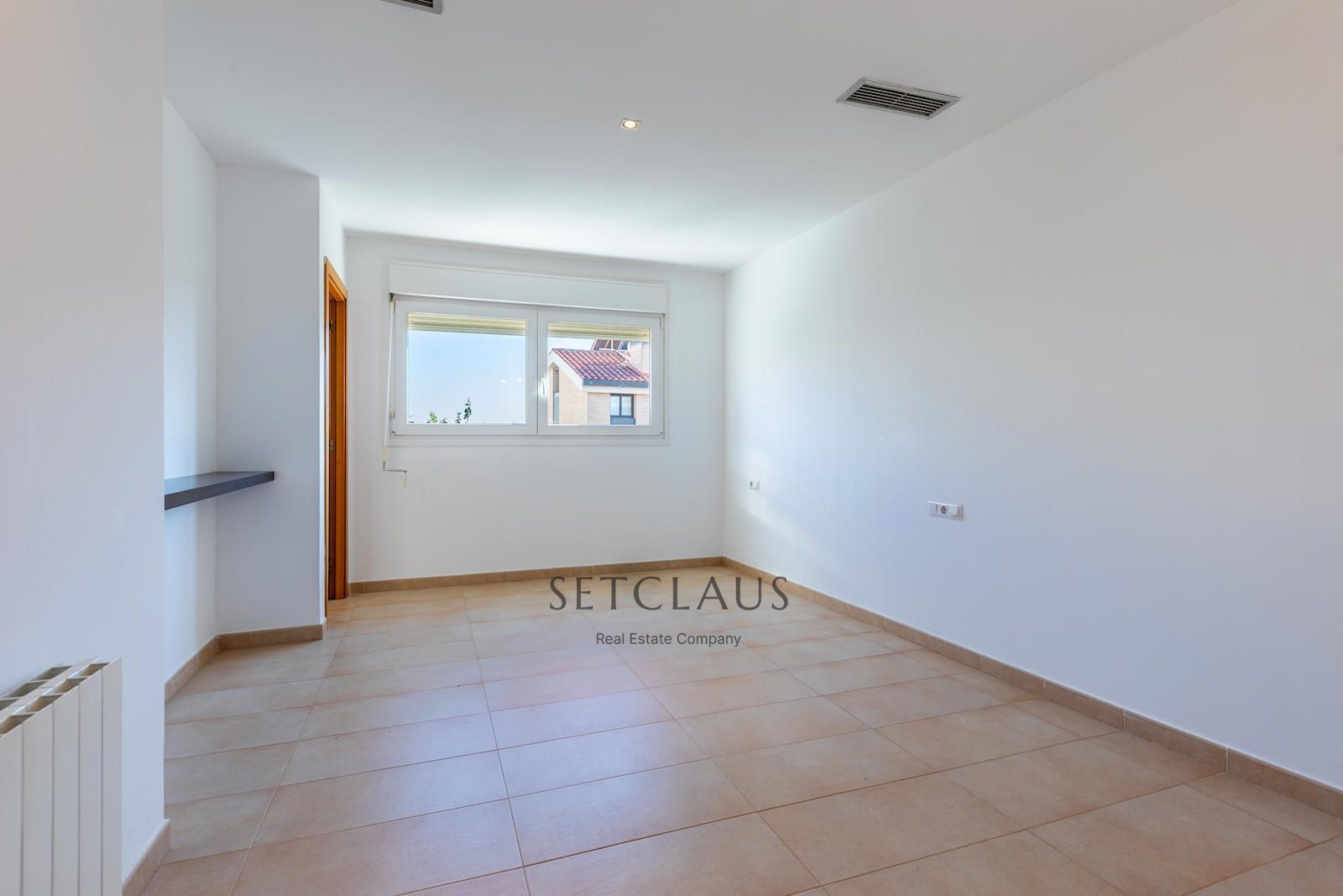 Comprar MONTGAT. Casa adosada amb jardí al Pla de Montgat foto 15