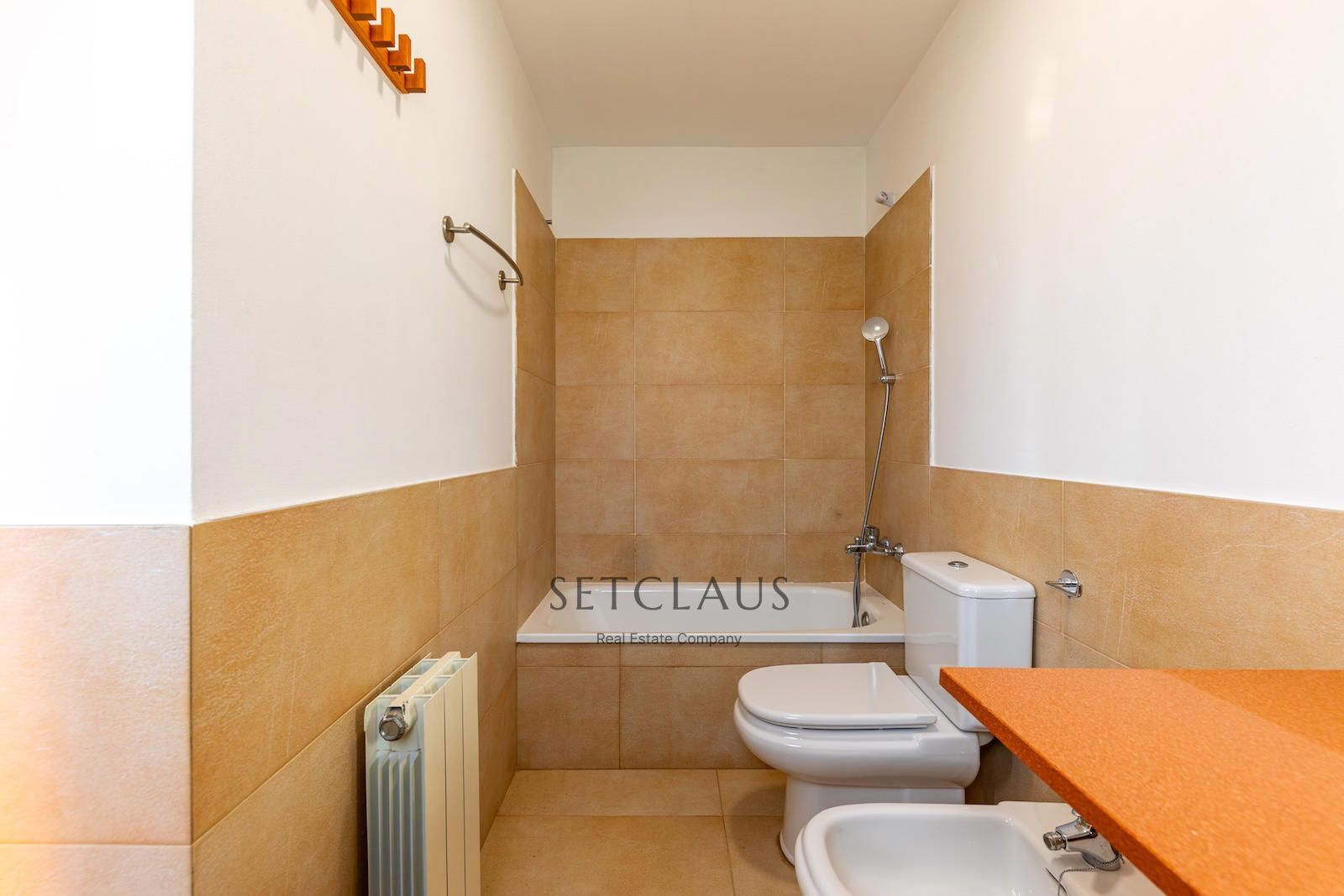 Comprar MONTGAT. Casa adosada amb jardí al Pla de Montgat foto 19