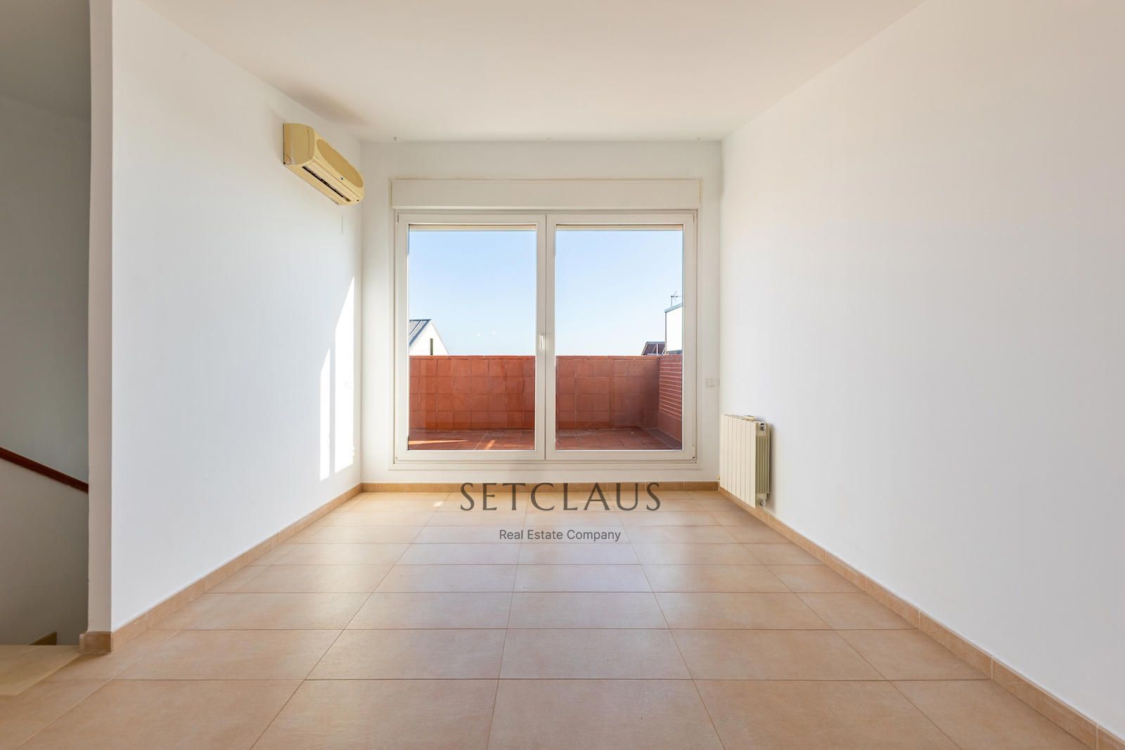 Comprar MONTGAT. Casa adosada amb jardí al Pla de Montgat foto 28