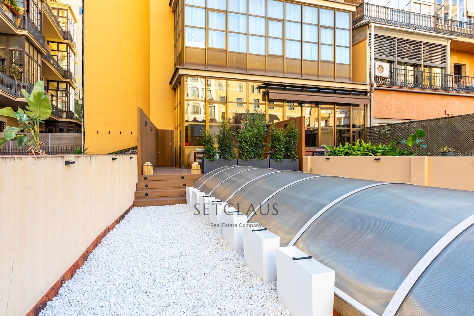 Comprar Principal modernista reformado con gran terraza en pleno Quadrat d’Or (Eixample Derecho) foto 37
