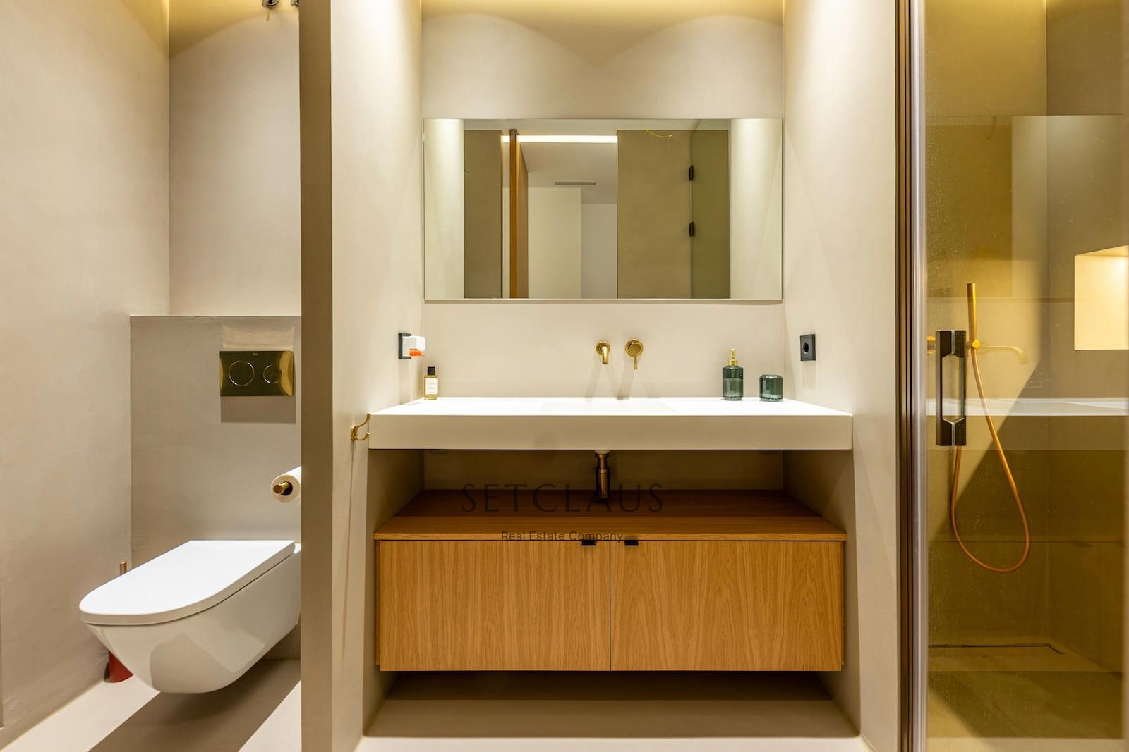 Comprar Principal modernista reformado con gran terraza en pleno Quadrat d’Or (Eixample Derecho) foto 42