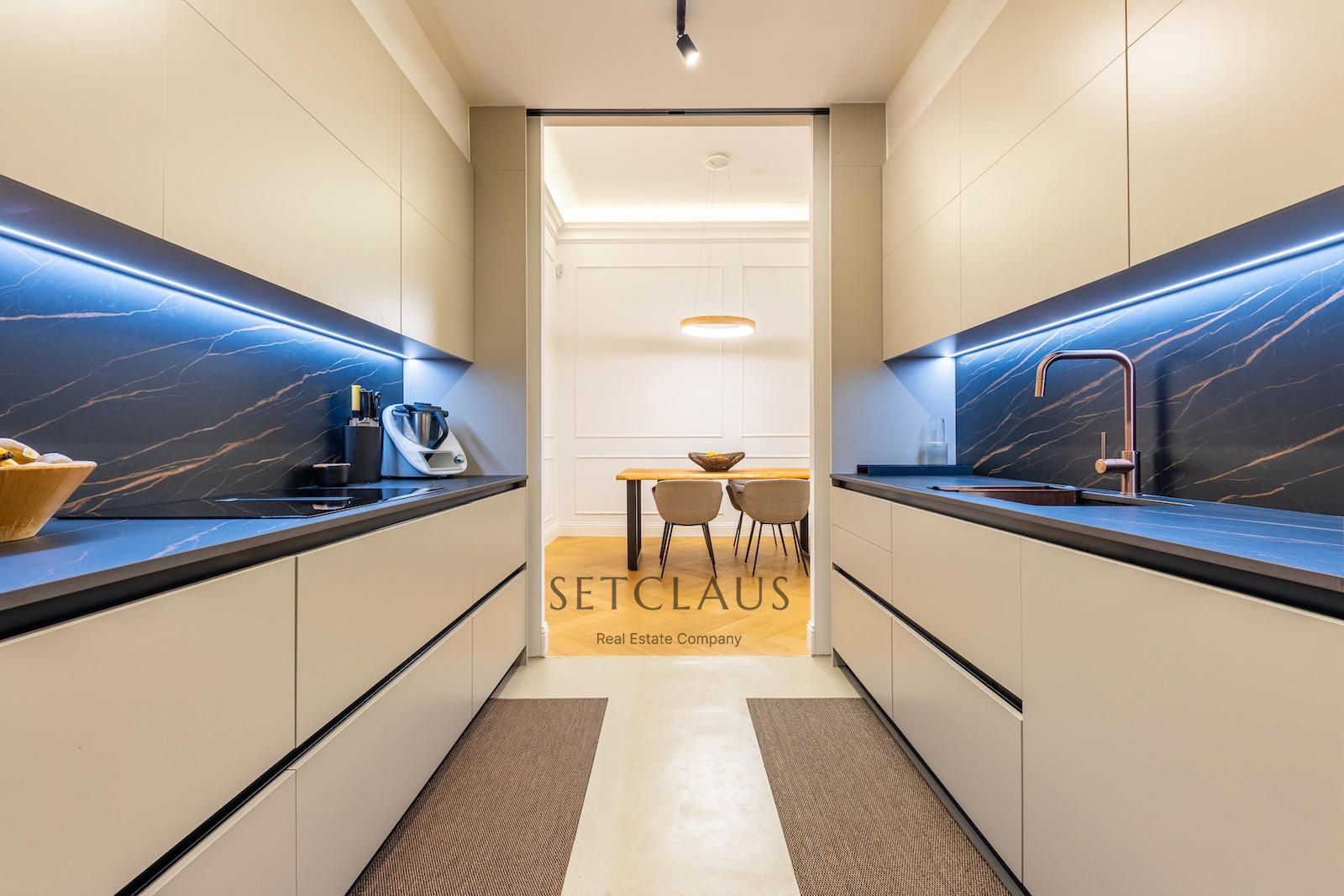 Comprar Principal modernista reformado con gran terraza en pleno Quadrat d’Or (Eixample Derecho) foto 19