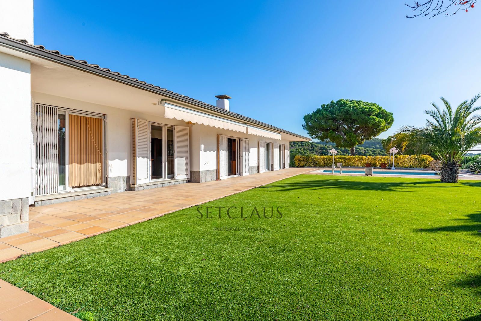 Comprar Casa independent en una sola planta amb jardí, piscina i vistes al mar a Can Bruguera (Mataró) foto 9