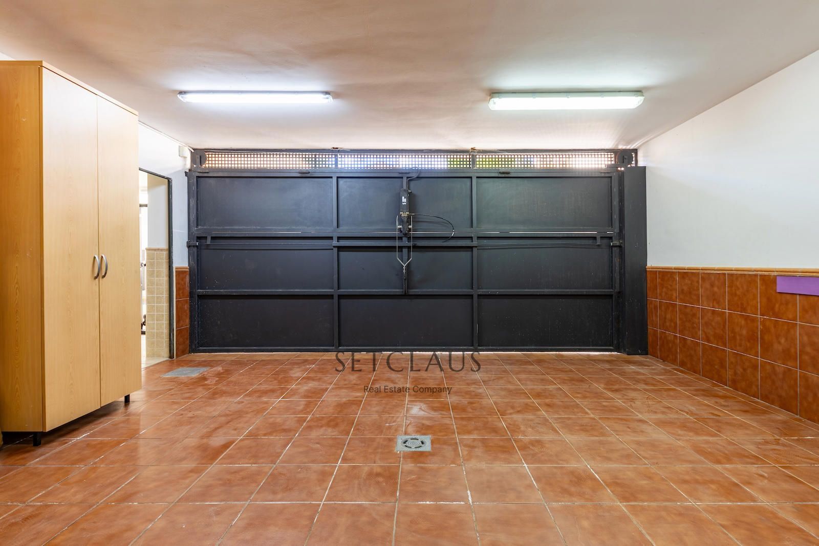 Comprar Chalet independiente con macrosuite, apartamento completo y piscina interior climatizada en Alella centre. foto 79