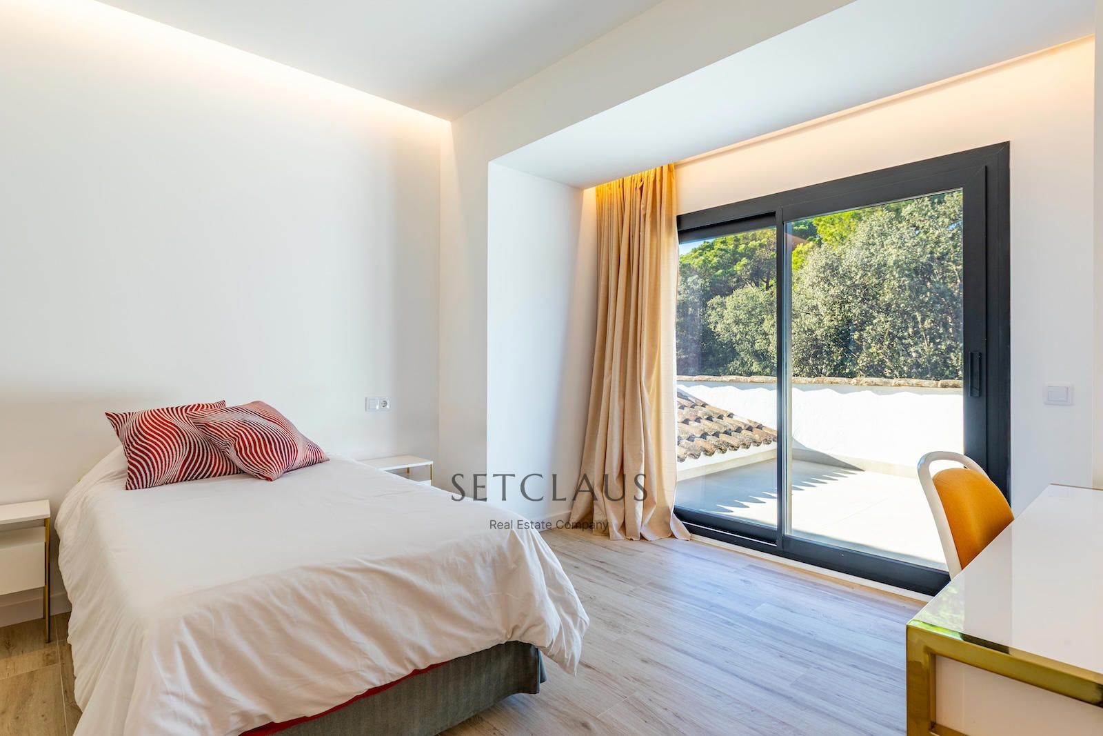 Inmueble Chalet independiente, con gran parcela, vistas y casa de invitados foto 42