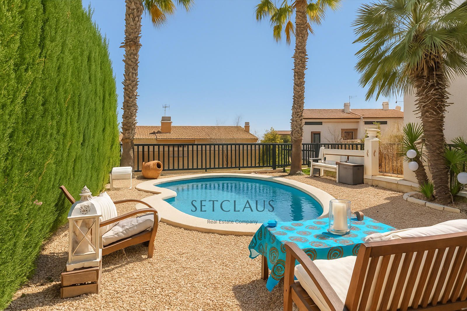 Inmueble Adosado con vistas, buhardilla y piscina privada en Tiana foto 6