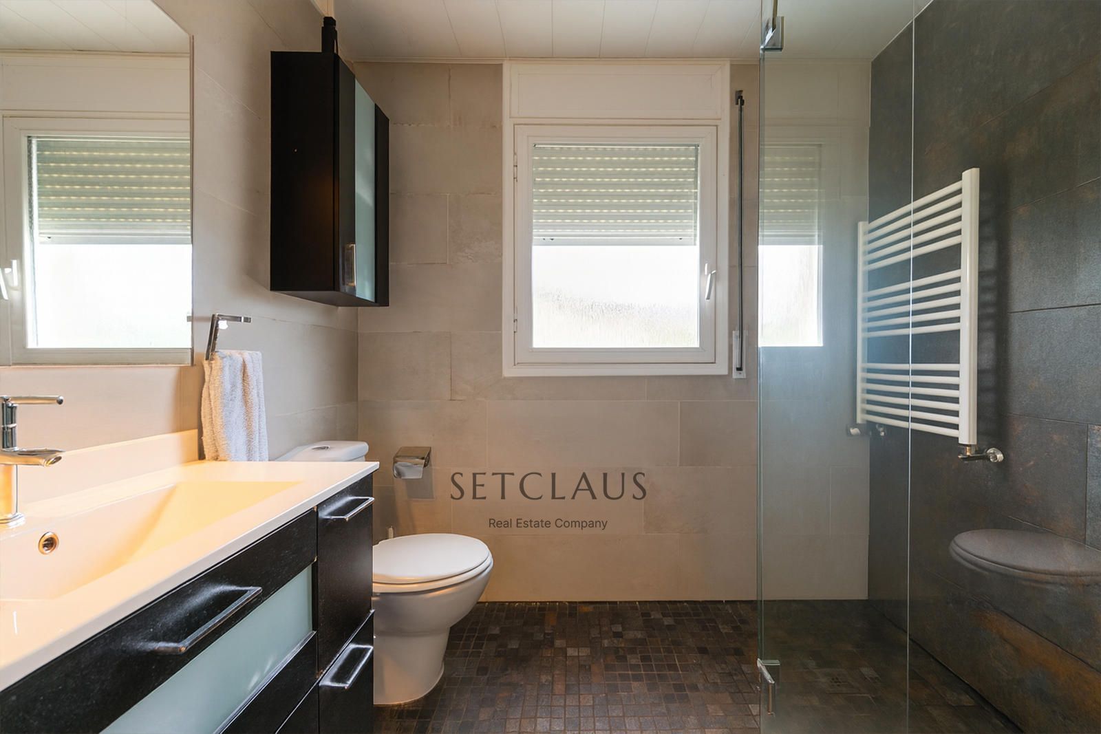 Inmueble Adosado con vistas, buhardilla y piscina privada en Tiana foto 35