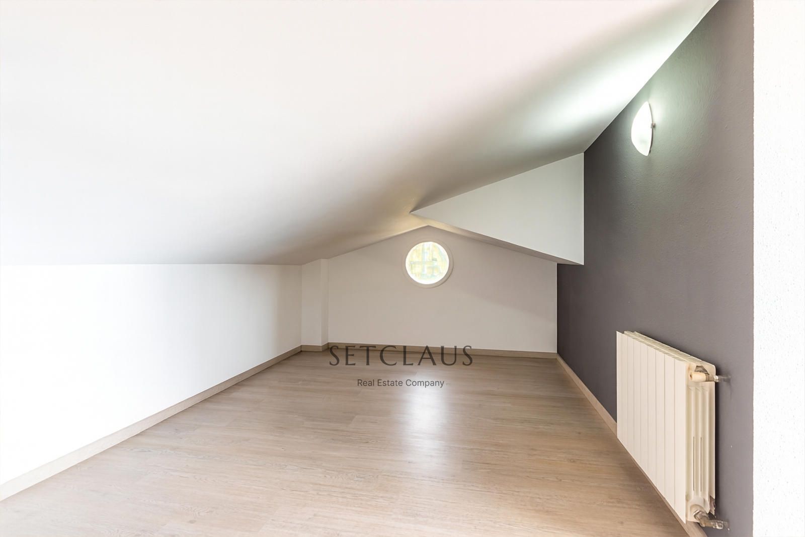 Inmueble Adosado con vistas, buhardilla y piscina privada en Tiana foto 38