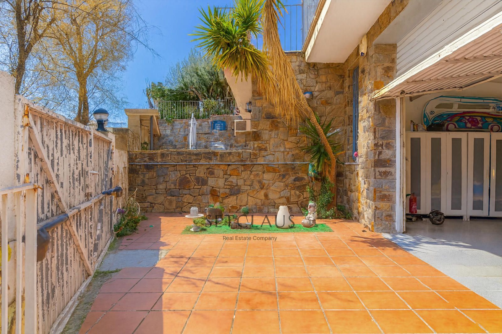 Inmueble Adosado con vistas, buhardilla y piscina privada en Tiana foto 44