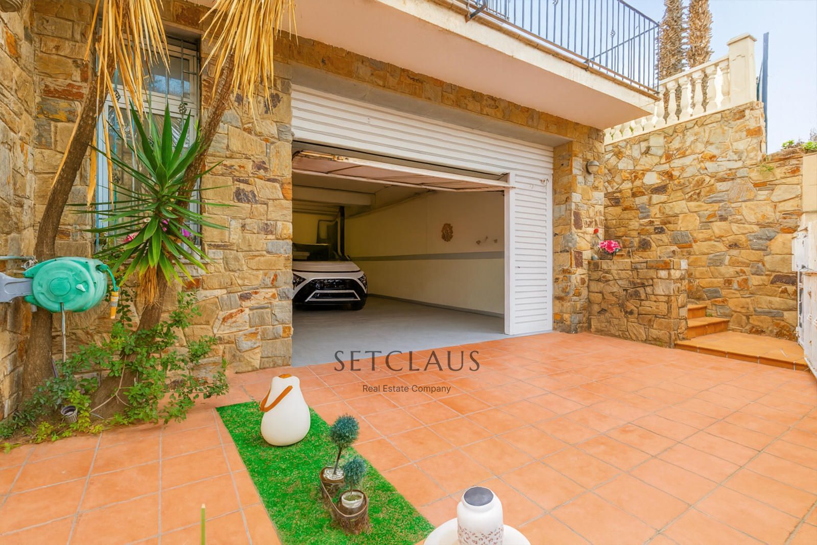 Inmueble Adosado con vistas, buhardilla y piscina privada en Tiana foto 45