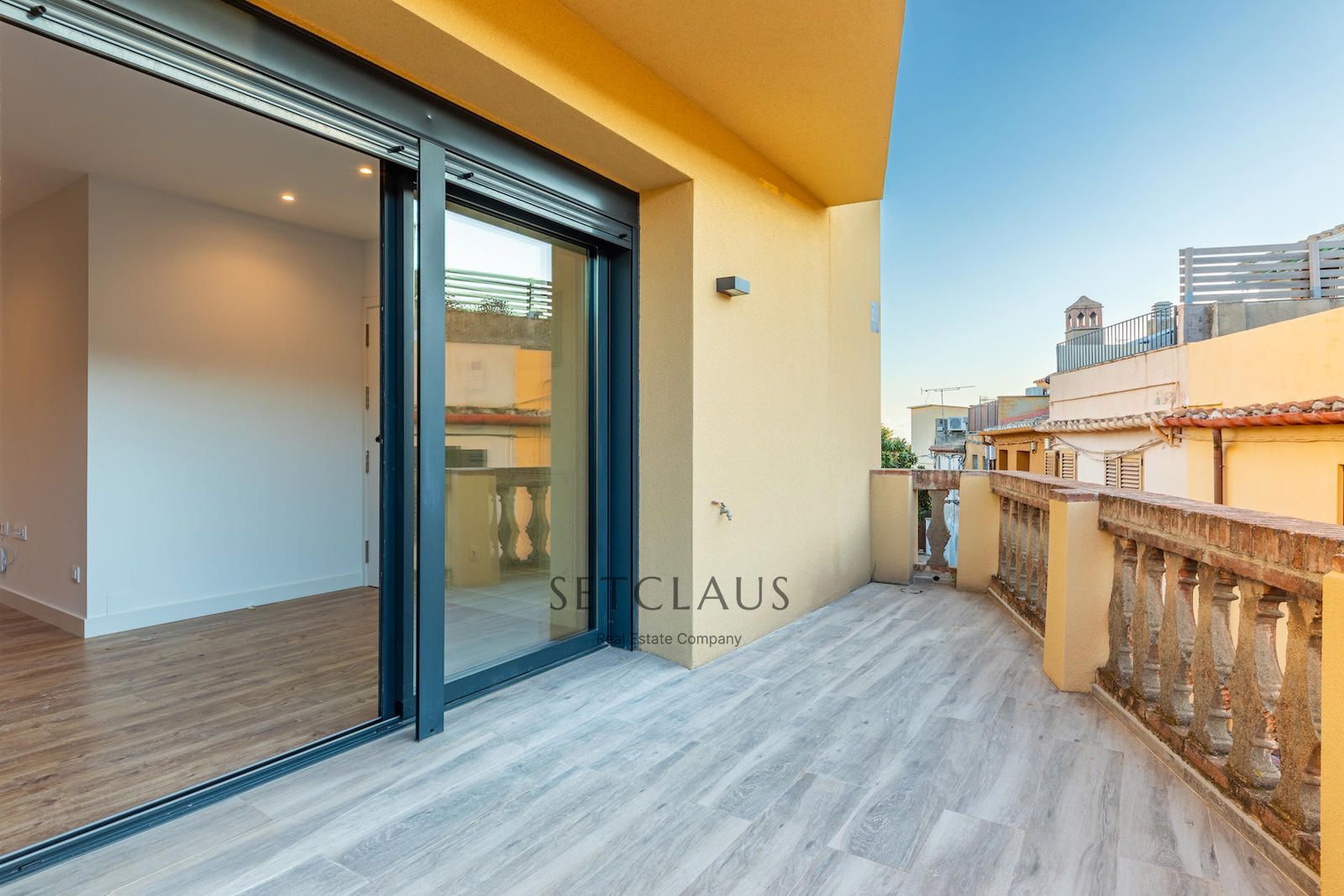 Comprar Piso recien reformado con terraza foto 8