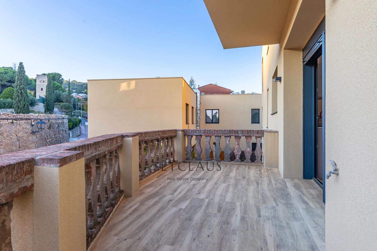 Comprar Piso recien reformado con terraza foto 9