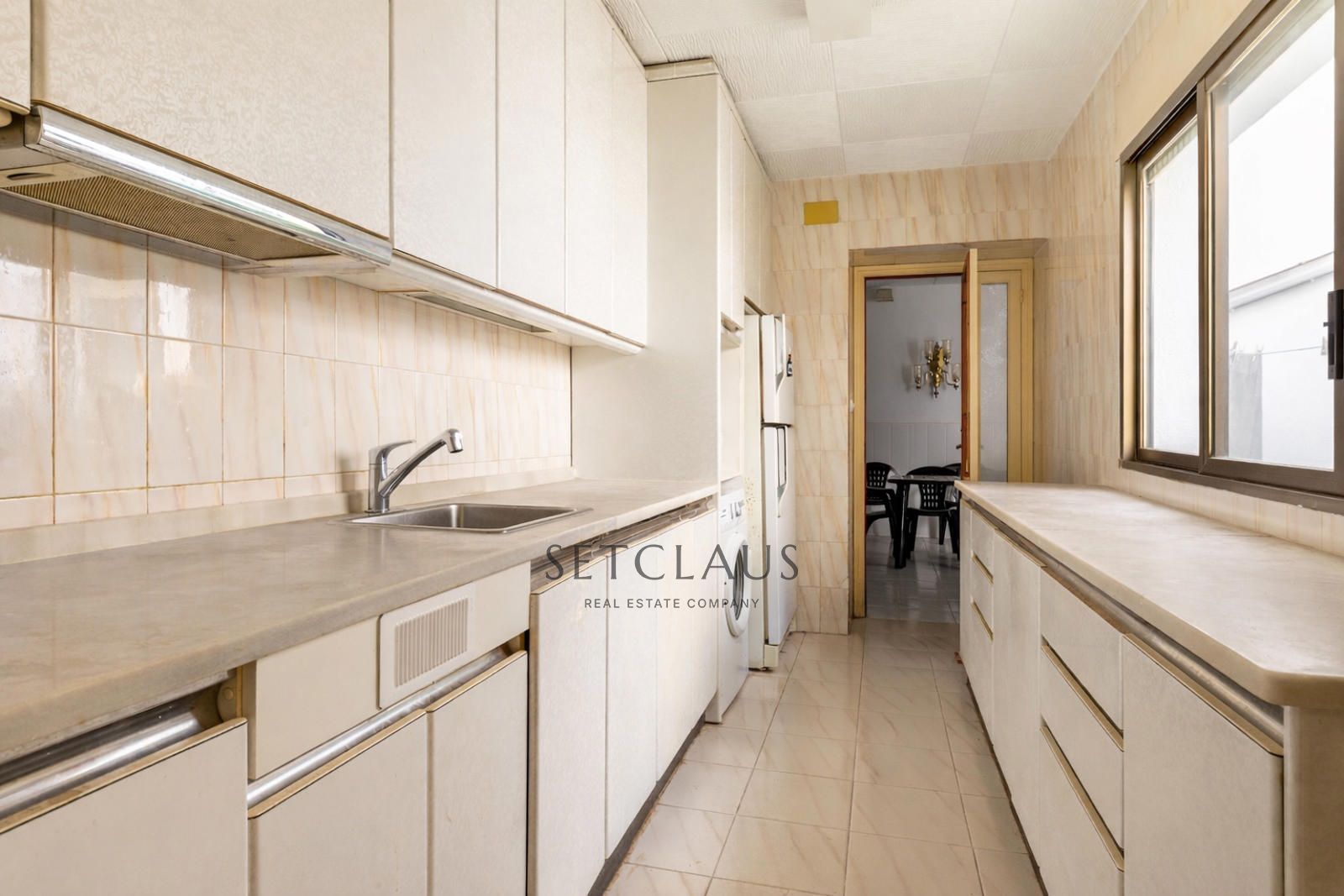 Inmueble Casa de poble amb terrassa, pati i golfes al centre d'El Masnou foto 4