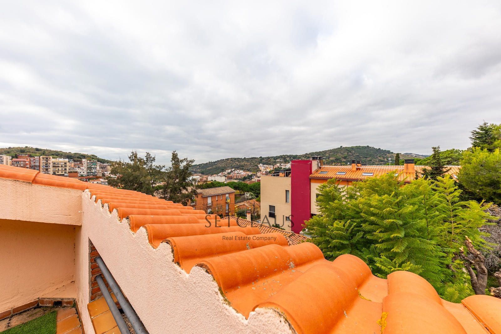 Inmueble Adosada en zona tranquila y cerca del centro del pueblo foto 39
