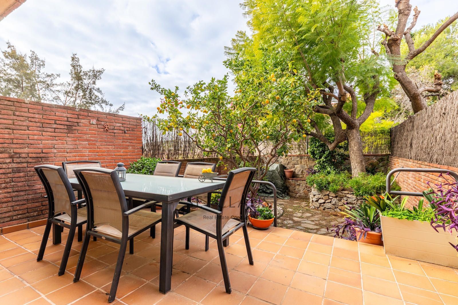 Inmueble Adosada en zona tranquila y cerca del centro del pueblo foto 9