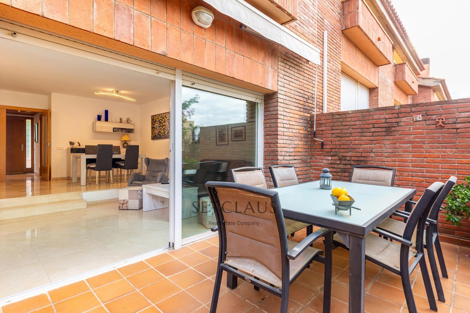 Inmueble Adosada en zona tranquila y cerca del centro del pueblo foto 11