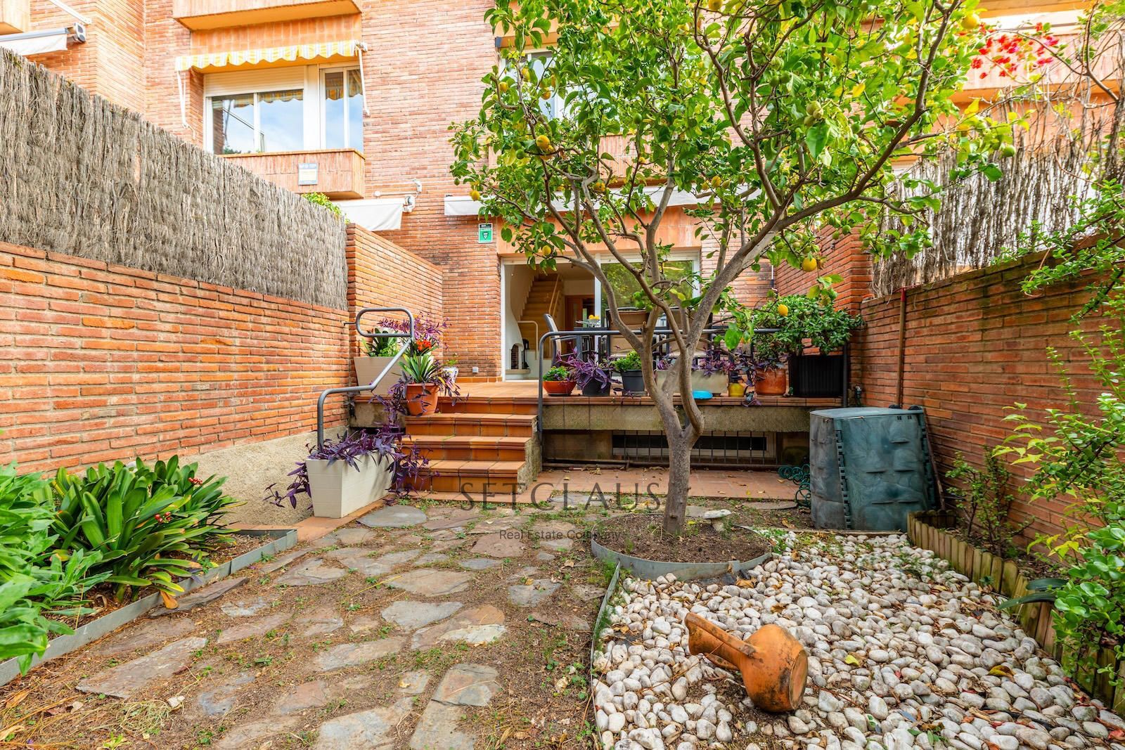 Inmueble Adosada en zona tranquila y cerca del centro del pueblo foto 15