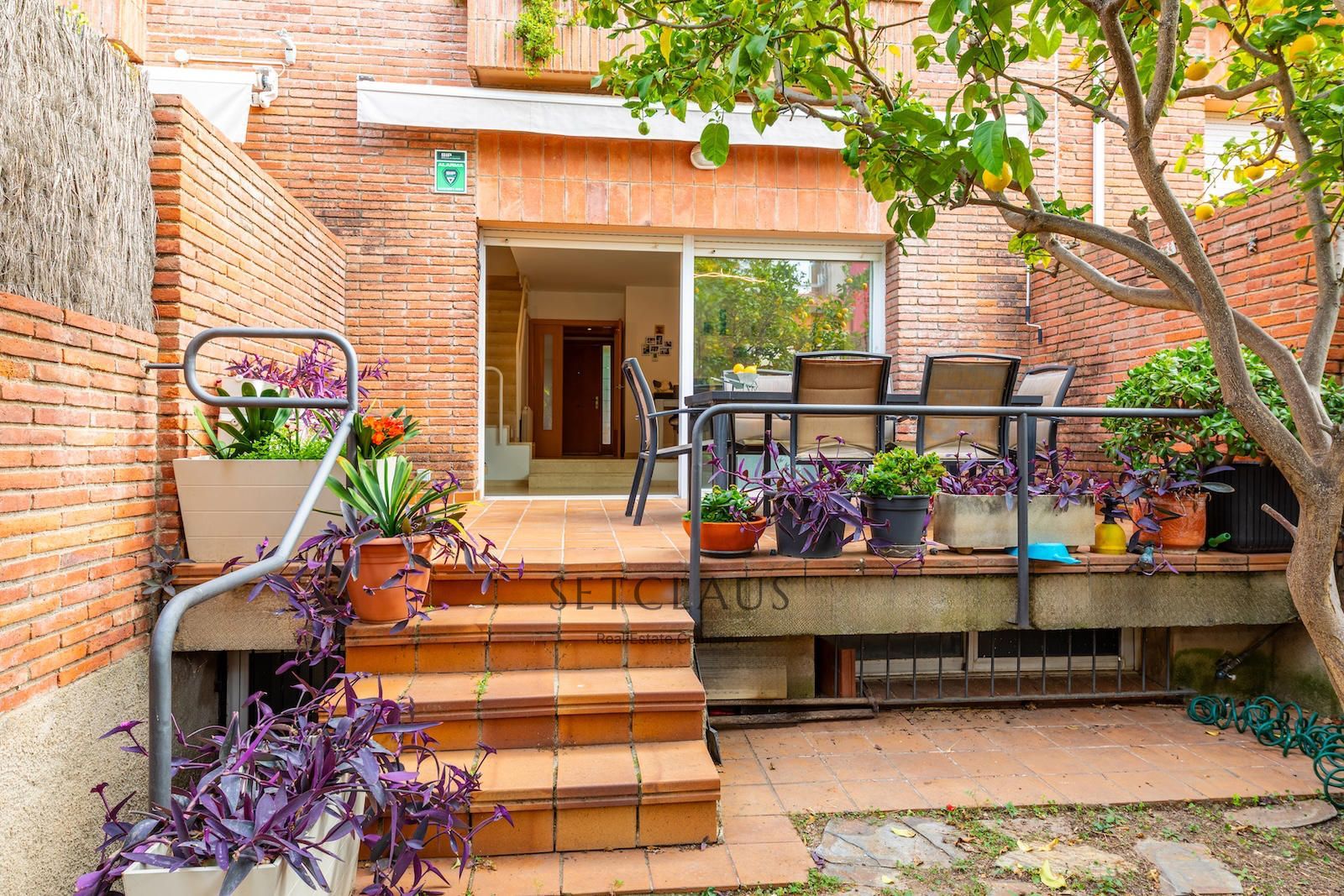 Inmueble Adosada en zona tranquila y cerca del centro del pueblo foto 12