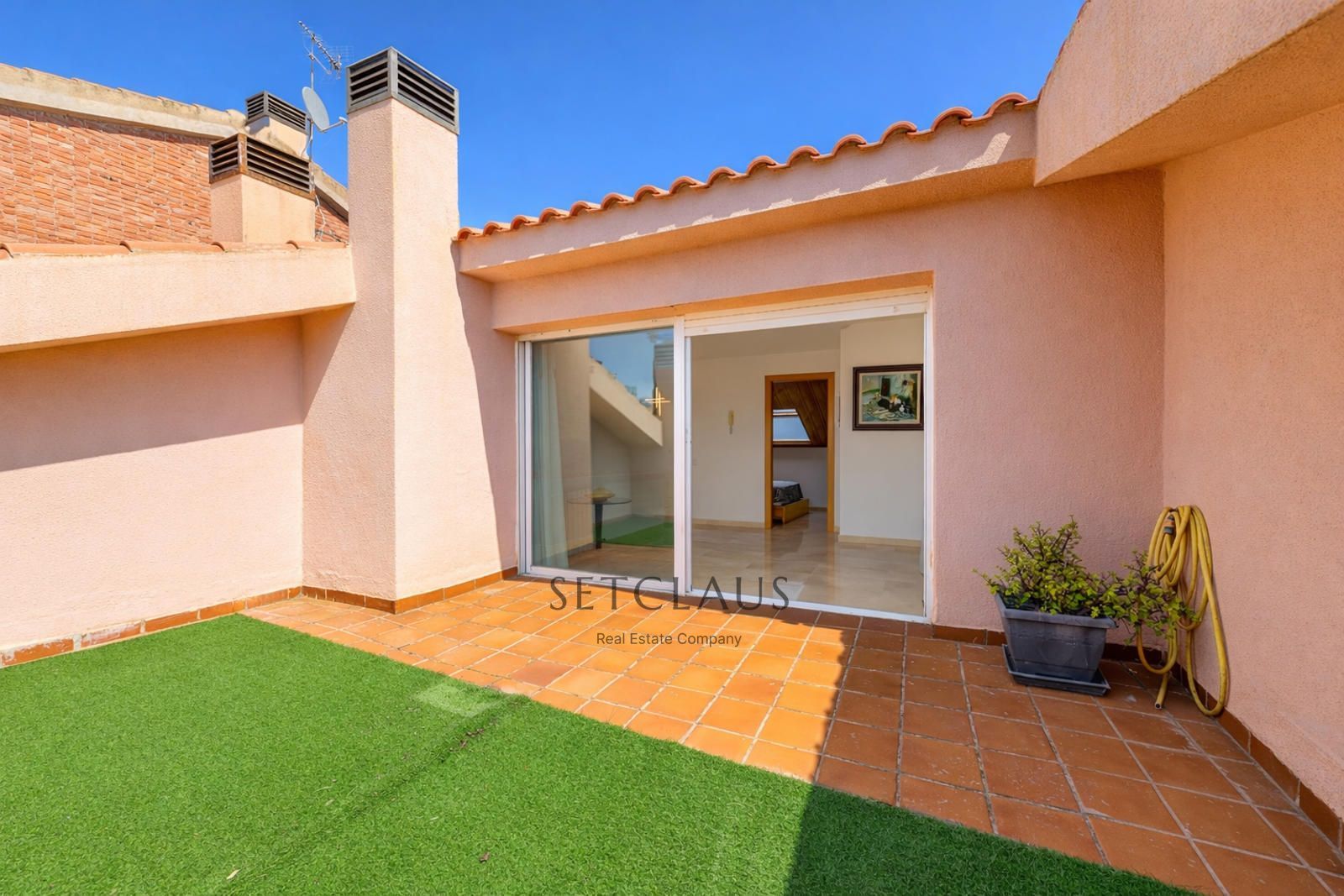 Comprar Adosada en zona tranquila y cerca del centro del pueblo foto 38