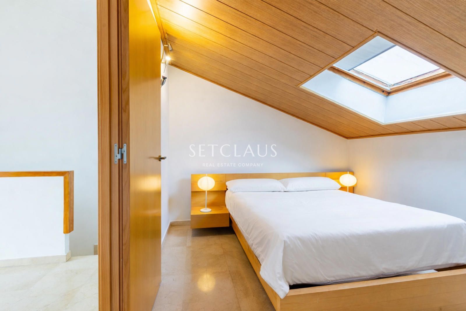 Comprar Casa adossada en zona tranquil·la i a prop del centre del poble foto 32