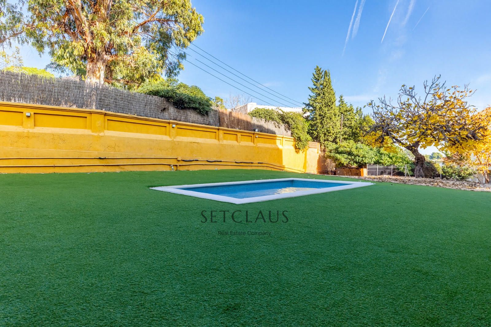 Inmueble Casa colonial neoclásica catalogada con jardín y piscina en El Masnou foto 7