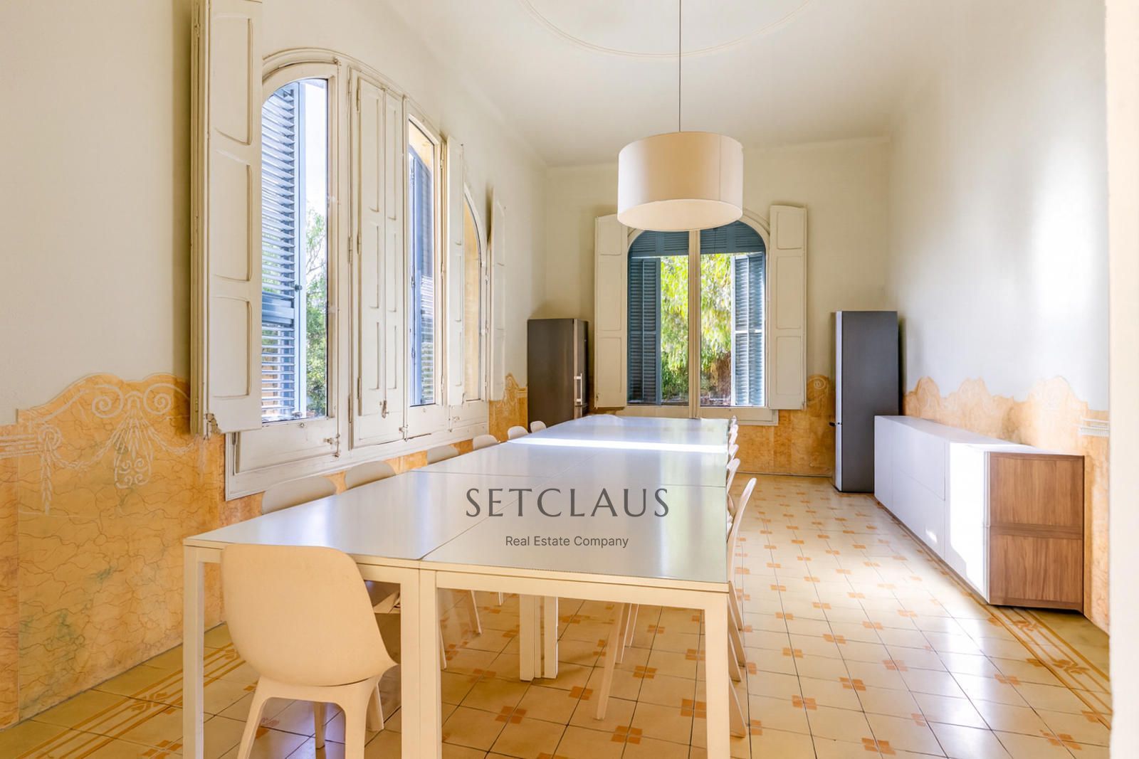 Inmueble Casa colonial neoclásica catalogada con jardín y piscina en El Masnou foto 13