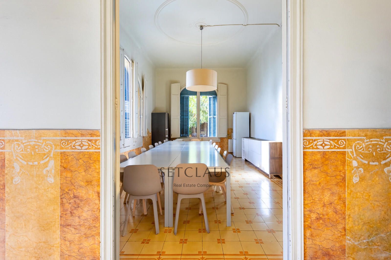 Inmueble Casa colonial neoclásica catalogada con jardín y piscina en El Masnou foto 15