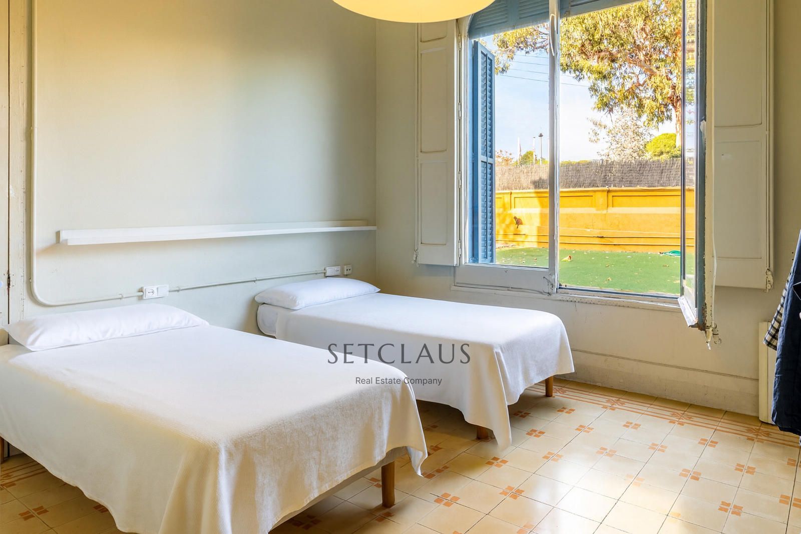 Inmueble Casa colonial neoclásica catalogada con jardín y piscina en El Masnou foto 35