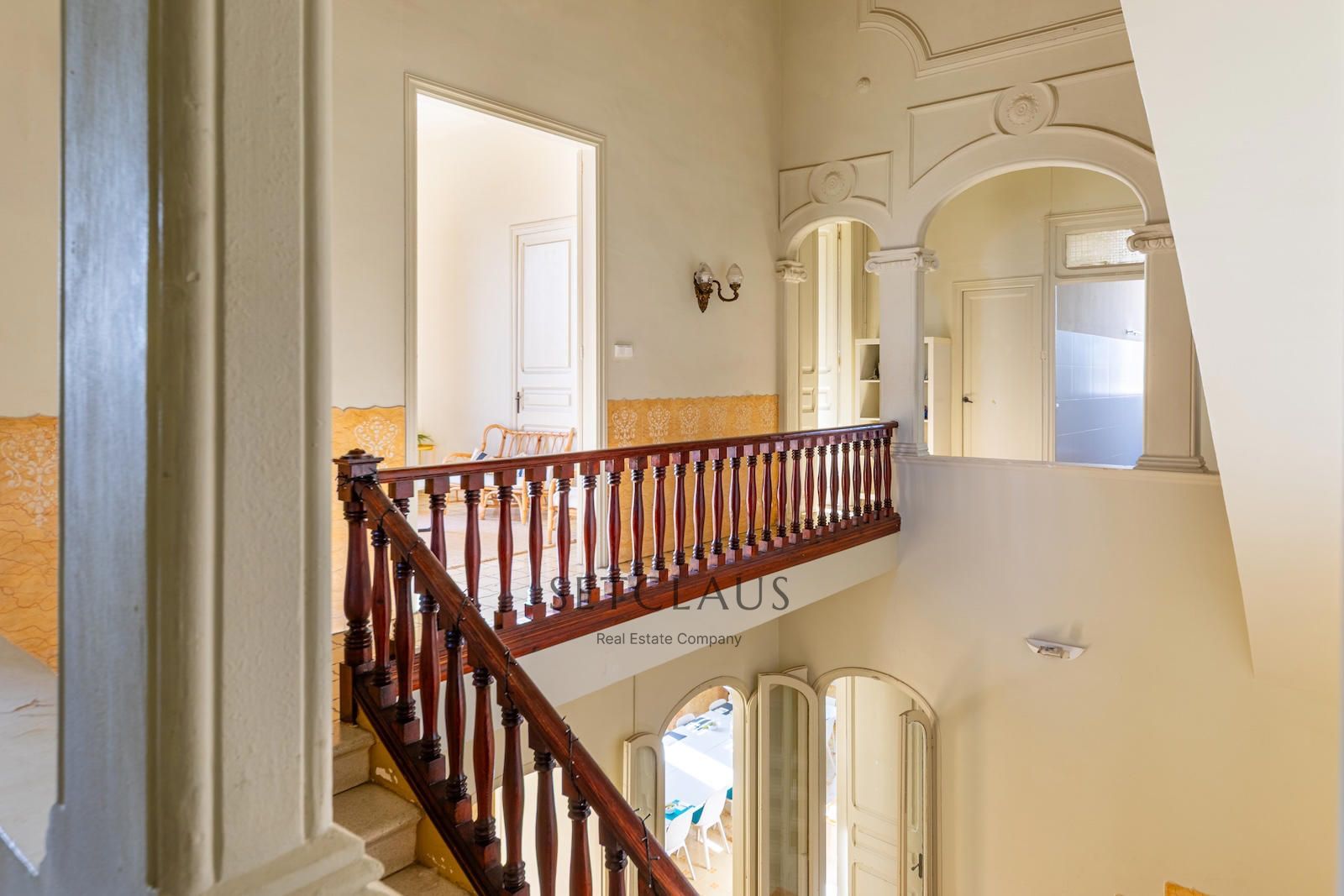 Inmueble Casa colonial neoclásica catalogada con jardín y piscina en El Masnou foto 30