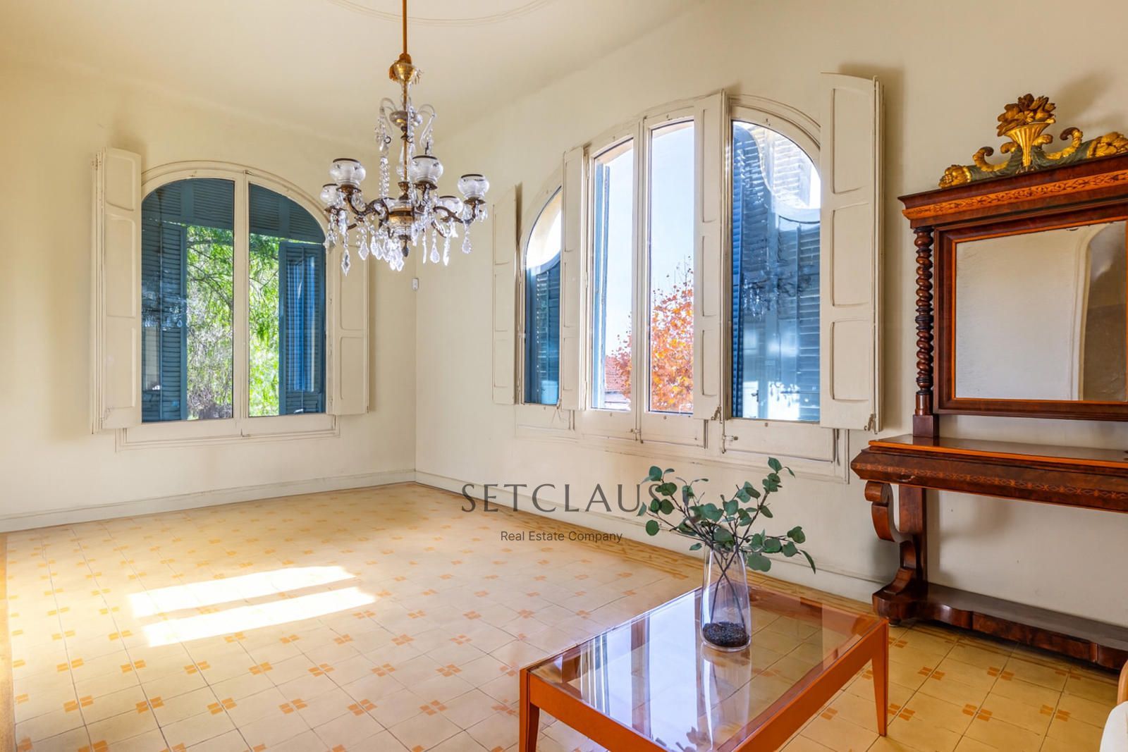 Inmueble Casa colonial neoclásica catalogada con jardín y piscina en El Masnou foto 25