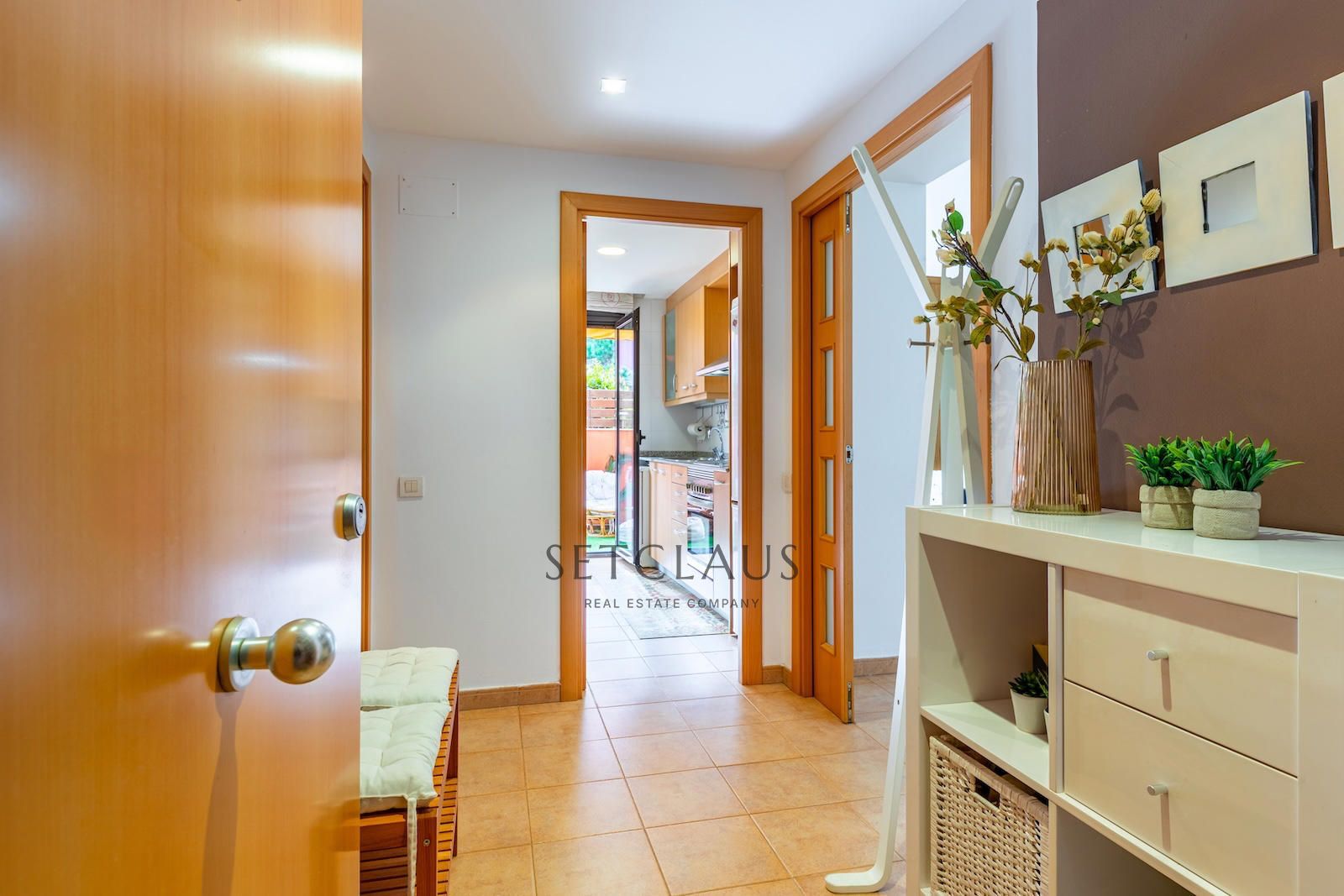 Comprar Apartamento con gran terraza, parking y piscina en Fenals (Lloret de Mar) foto 14