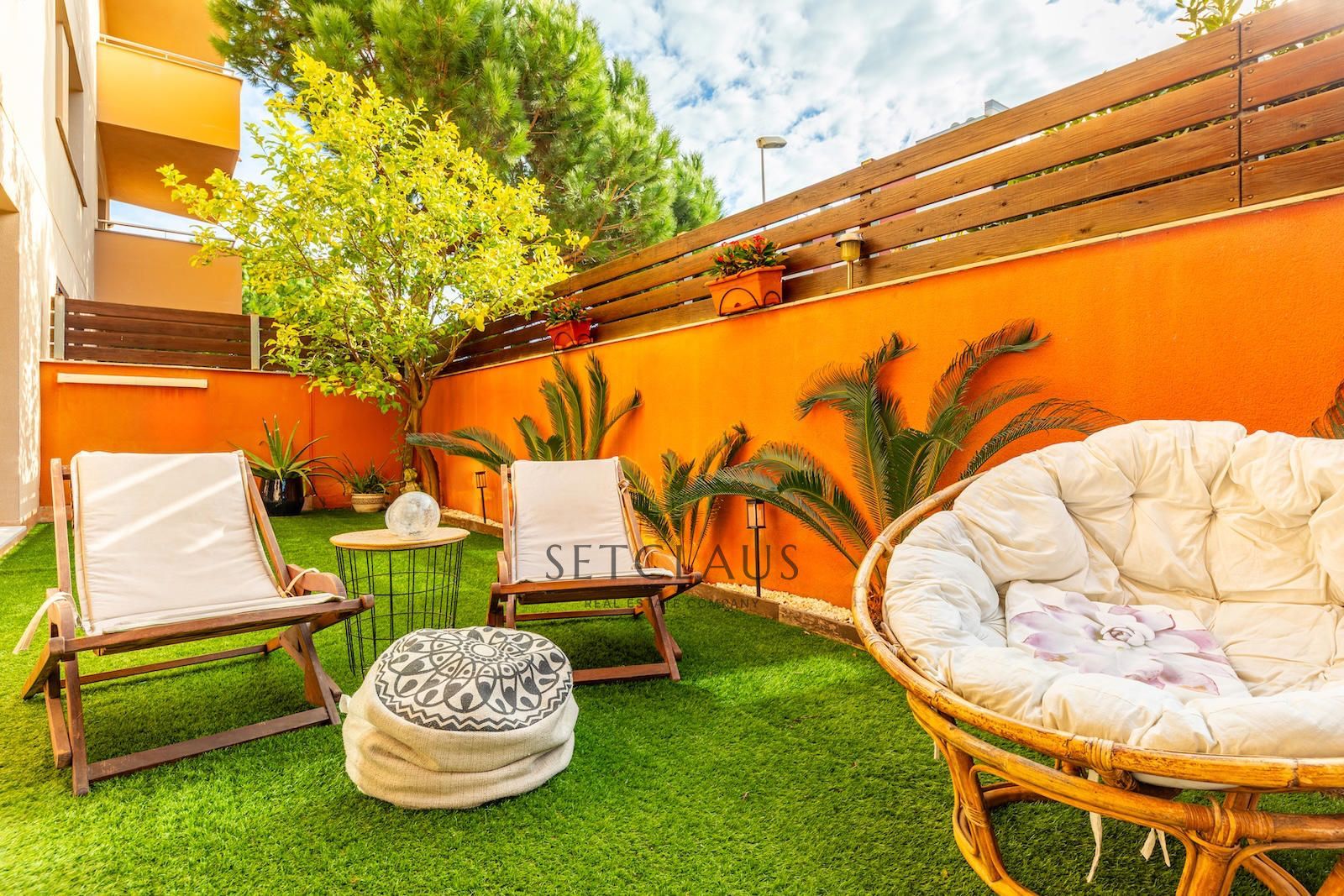 Comprar Apartamento con gran terraza, parking y piscina en Fenals (Lloret de Mar) foto 6