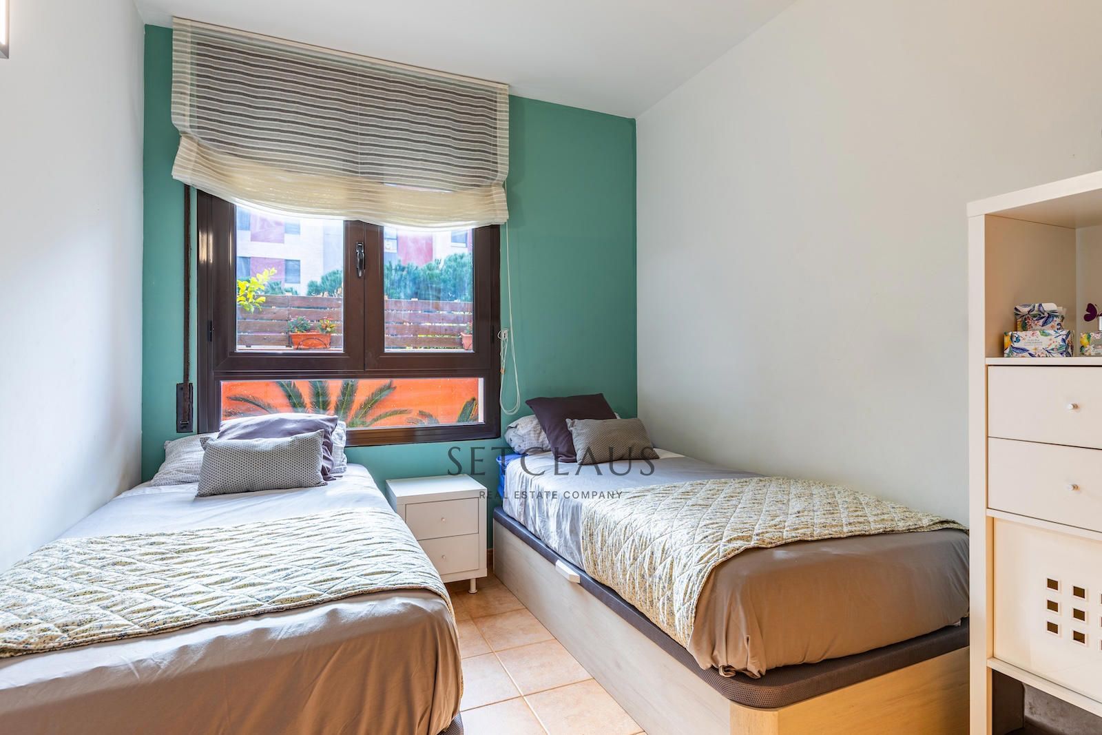 Comprar Apartamento con gran terraza, parking y piscina en Fenals (Lloret de Mar) foto 30