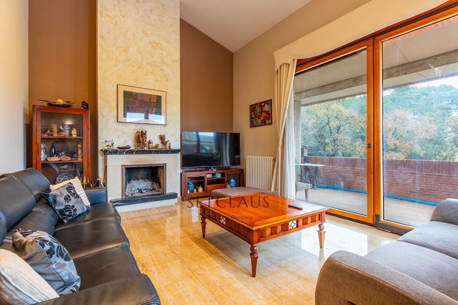 Inmueble VALLROMANES. Central location, with plenty of natural light and panoramic views foto 12