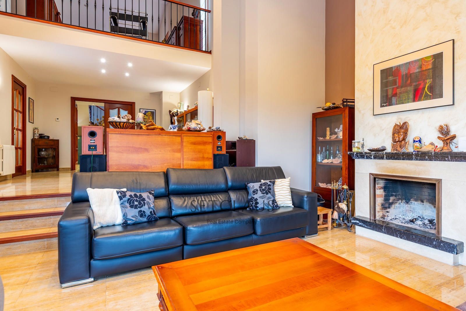 Inmueble VALLROMANES. Central location, with plenty of natural light and panoramic views foto 14