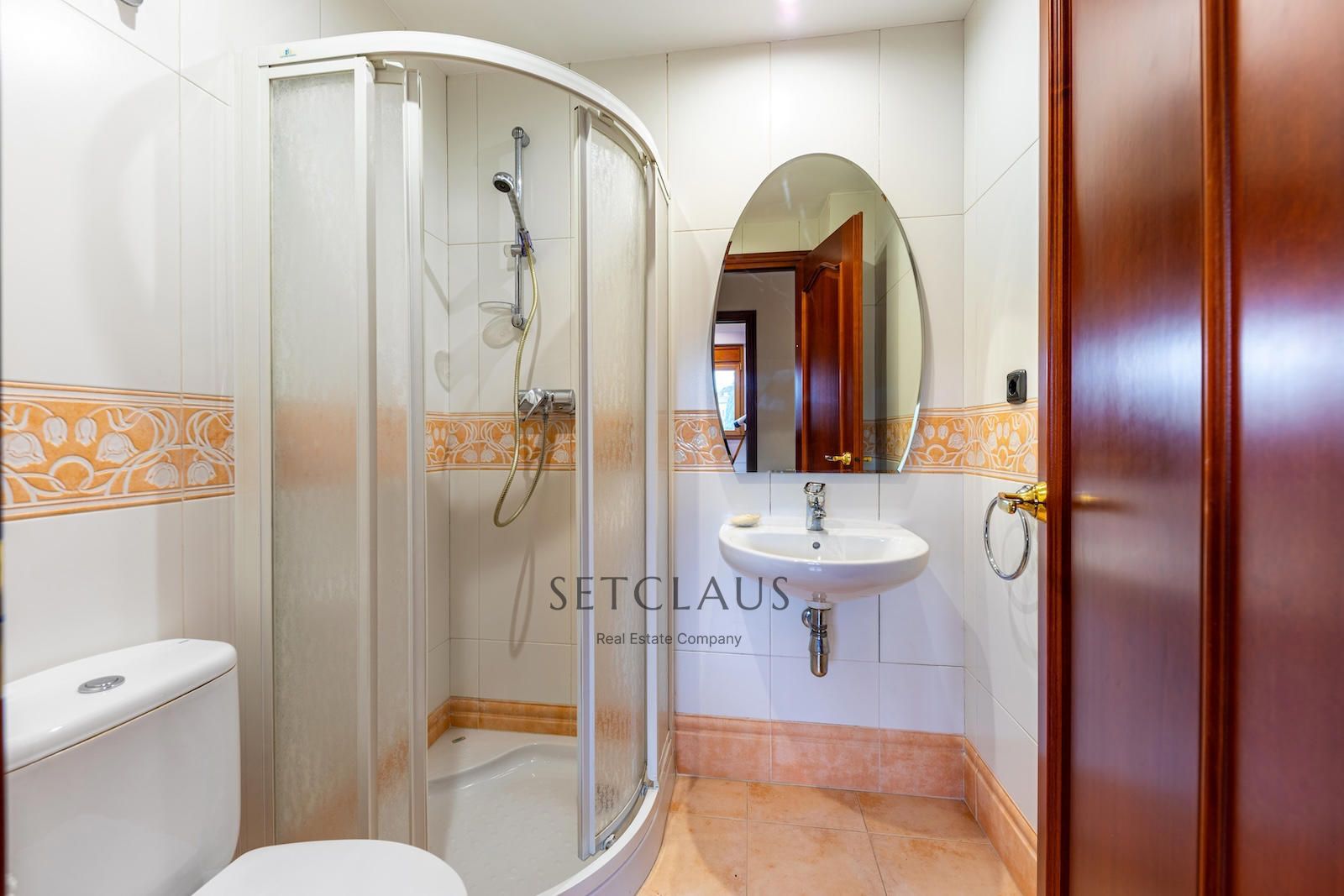 Inmueble VALLROMANES. Central location, with plenty of natural light and panoramic views foto 39
