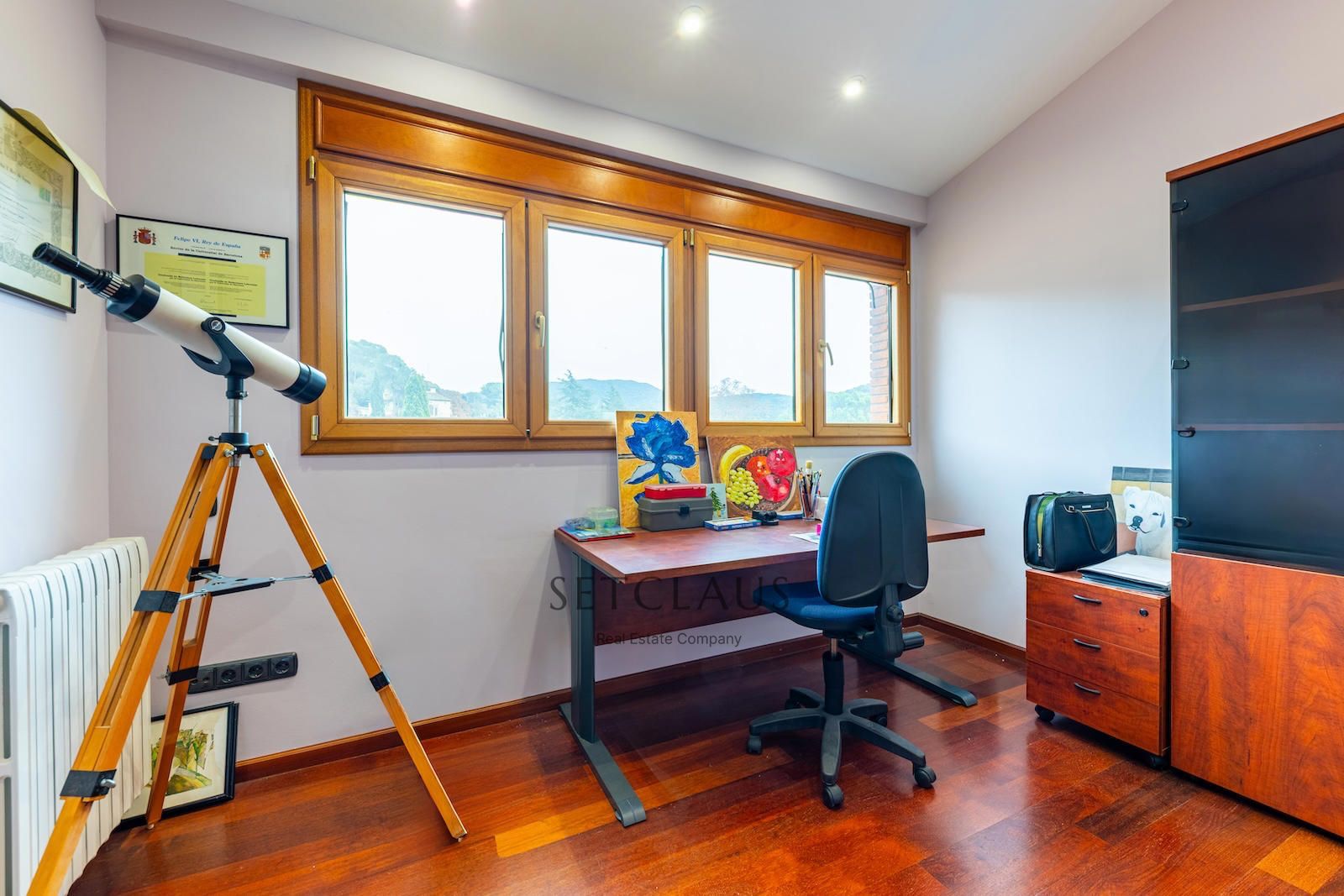 Inmueble VALLROMANES. Central location, with plenty of natural light and panoramic views foto 29