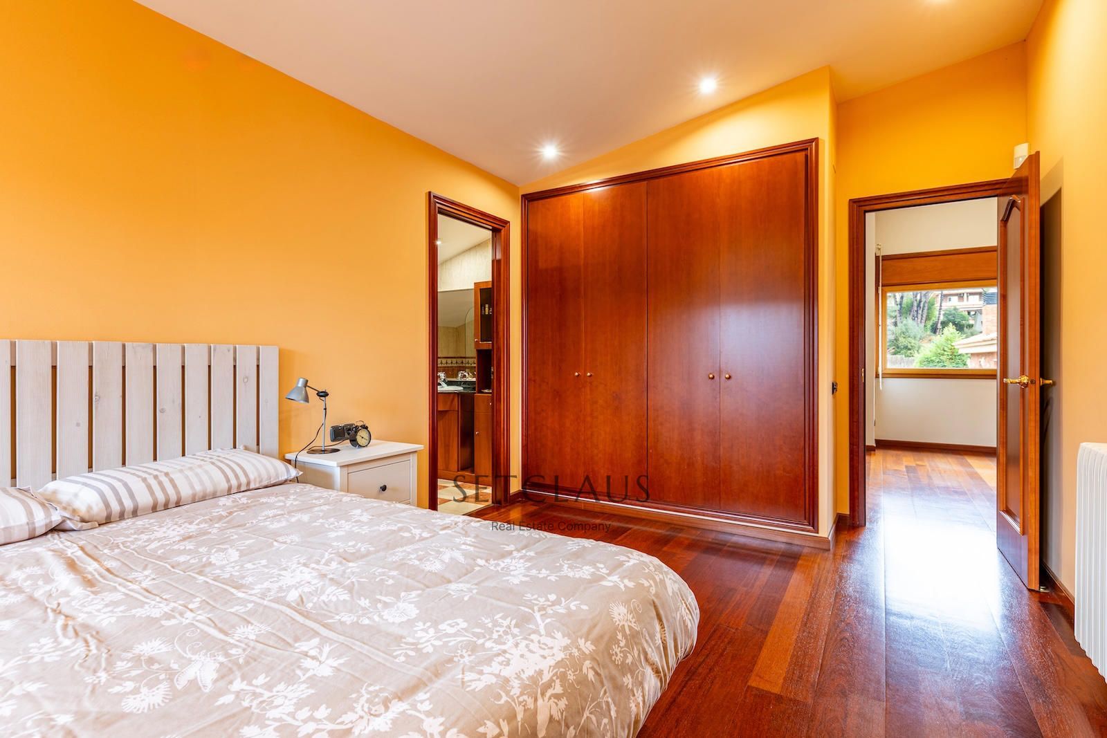 Inmueble VALLROMANES. Central location, with plenty of natural light and panoramic views foto 32