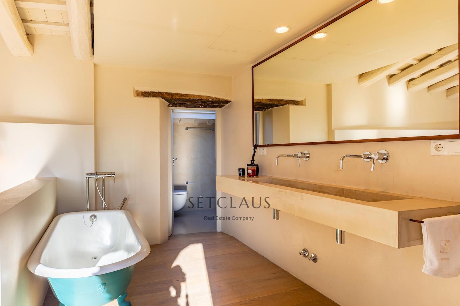 Comprar Masia historica en el centro foto 79