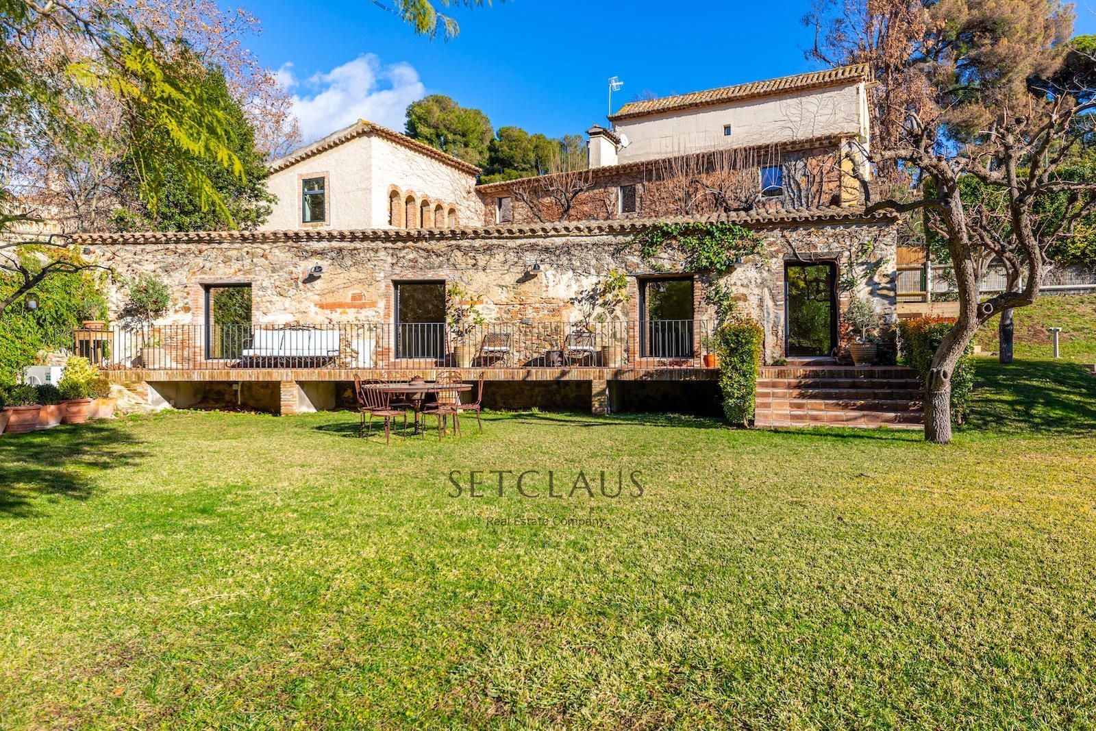 Comprar Masia historica en el centro foto 98