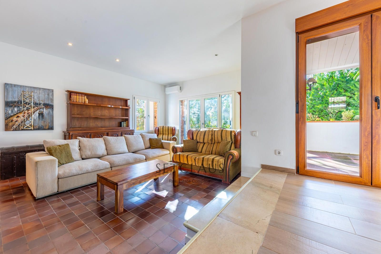 Comprar Chalet independiente en Premia de Dalt el lujo de vivir sin escaleras foto 17