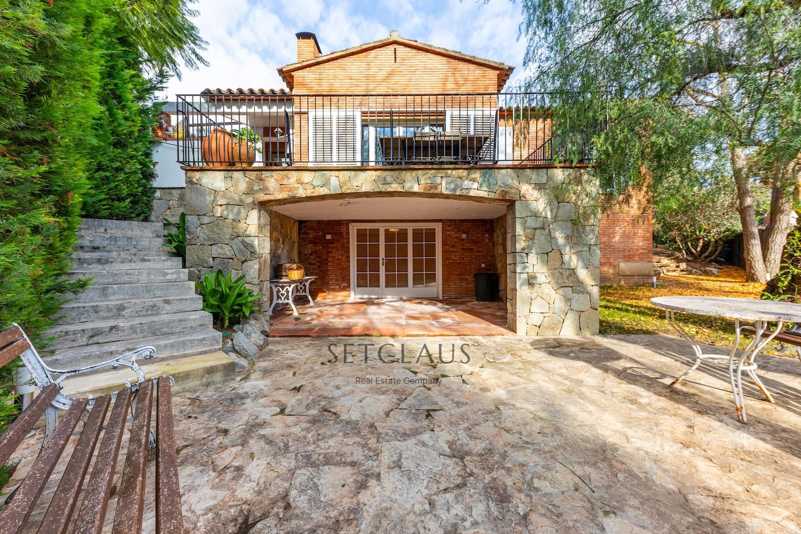 Comprar Chalet independiente en Premia de Dalt el lujo de vivir sin escaleras foto 12