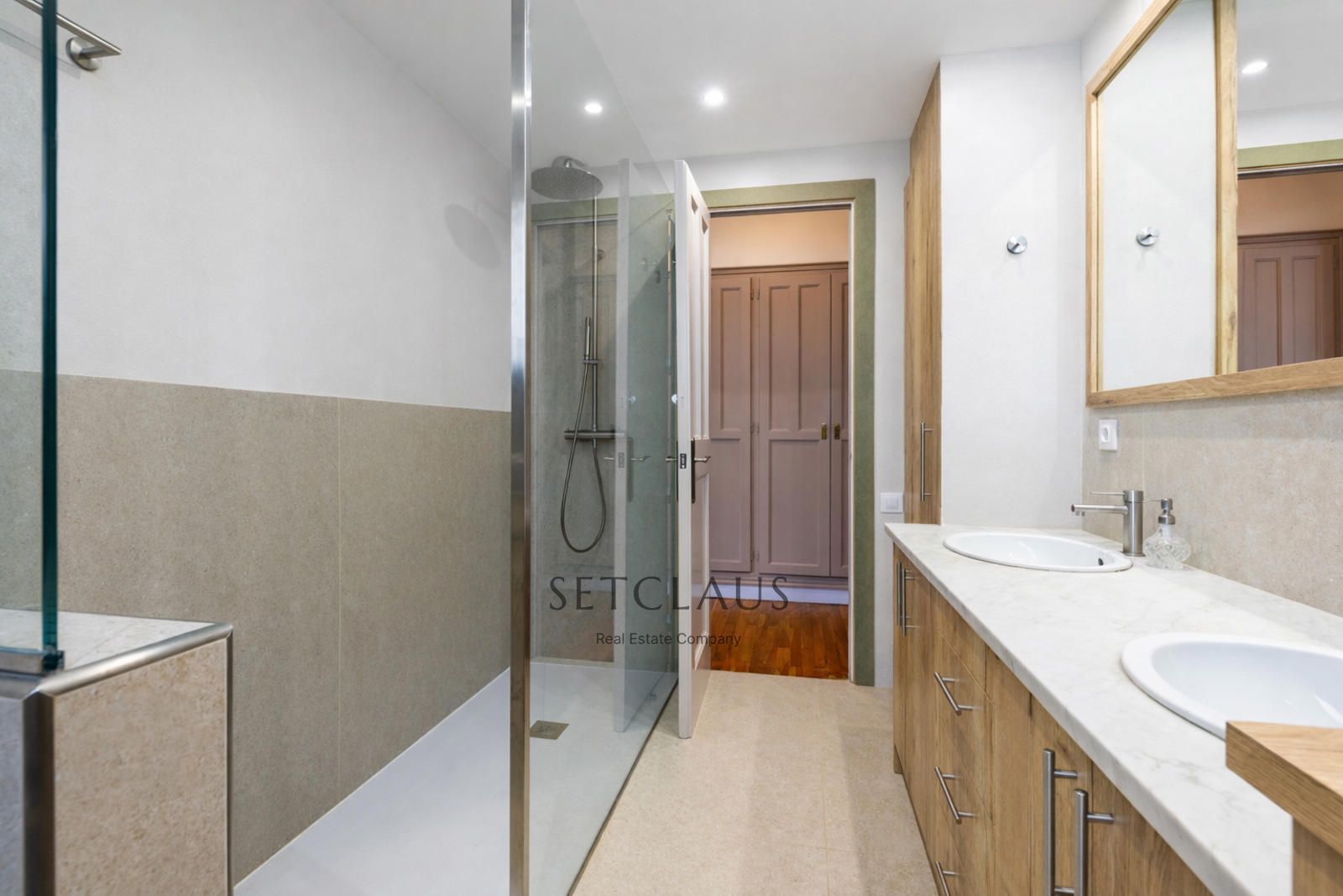 Comprar Chalet independiente en Premia de Dalt el lujo de vivir sin escaleras foto 35