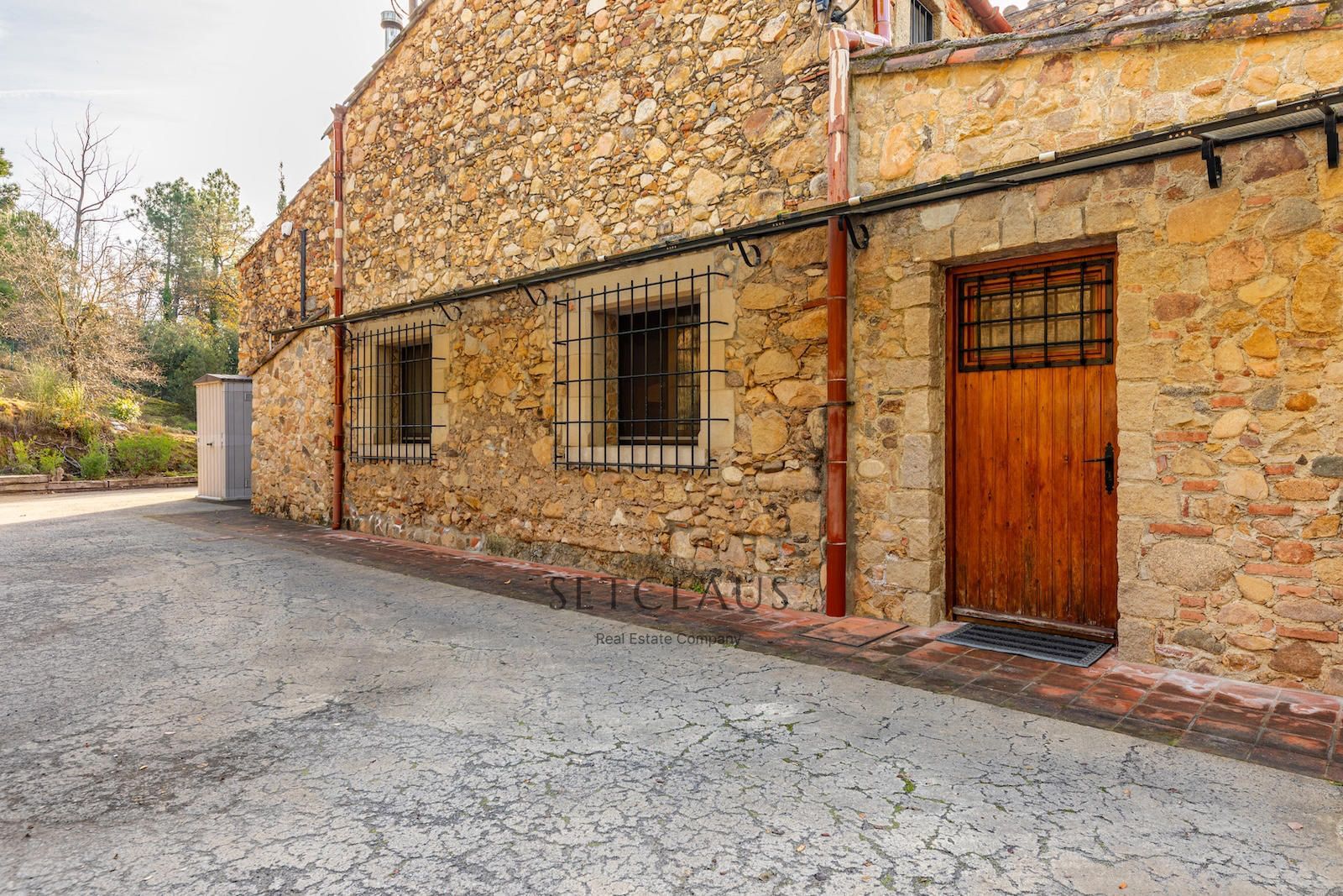 Comprar SANT FELIU DE BUIXALLEU. Authentic century-old farmhouse with land foto 56
