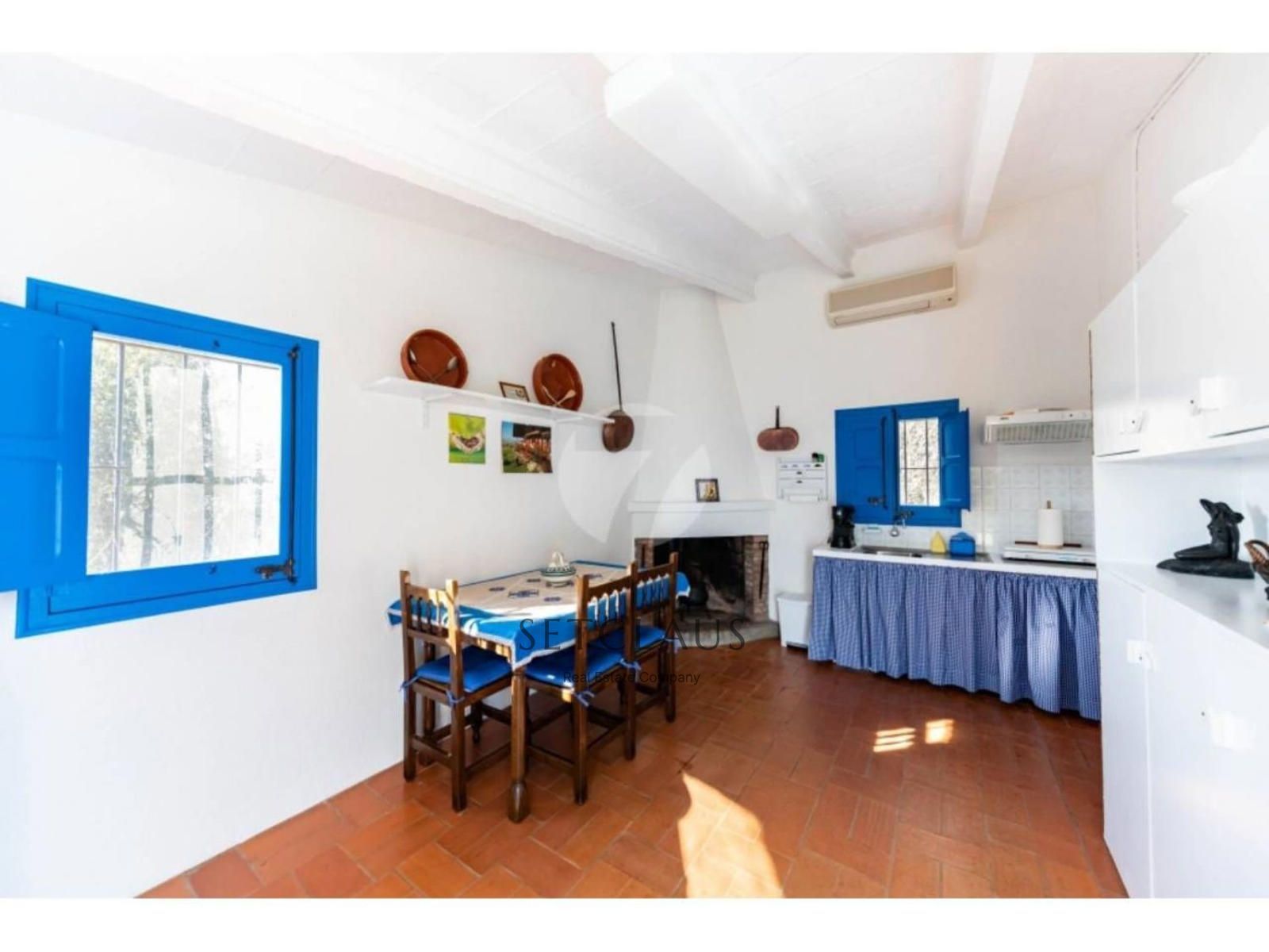Comprar SANT FELIU DE BUIXALLEU. Authentic century-old farmhouse with land foto 62