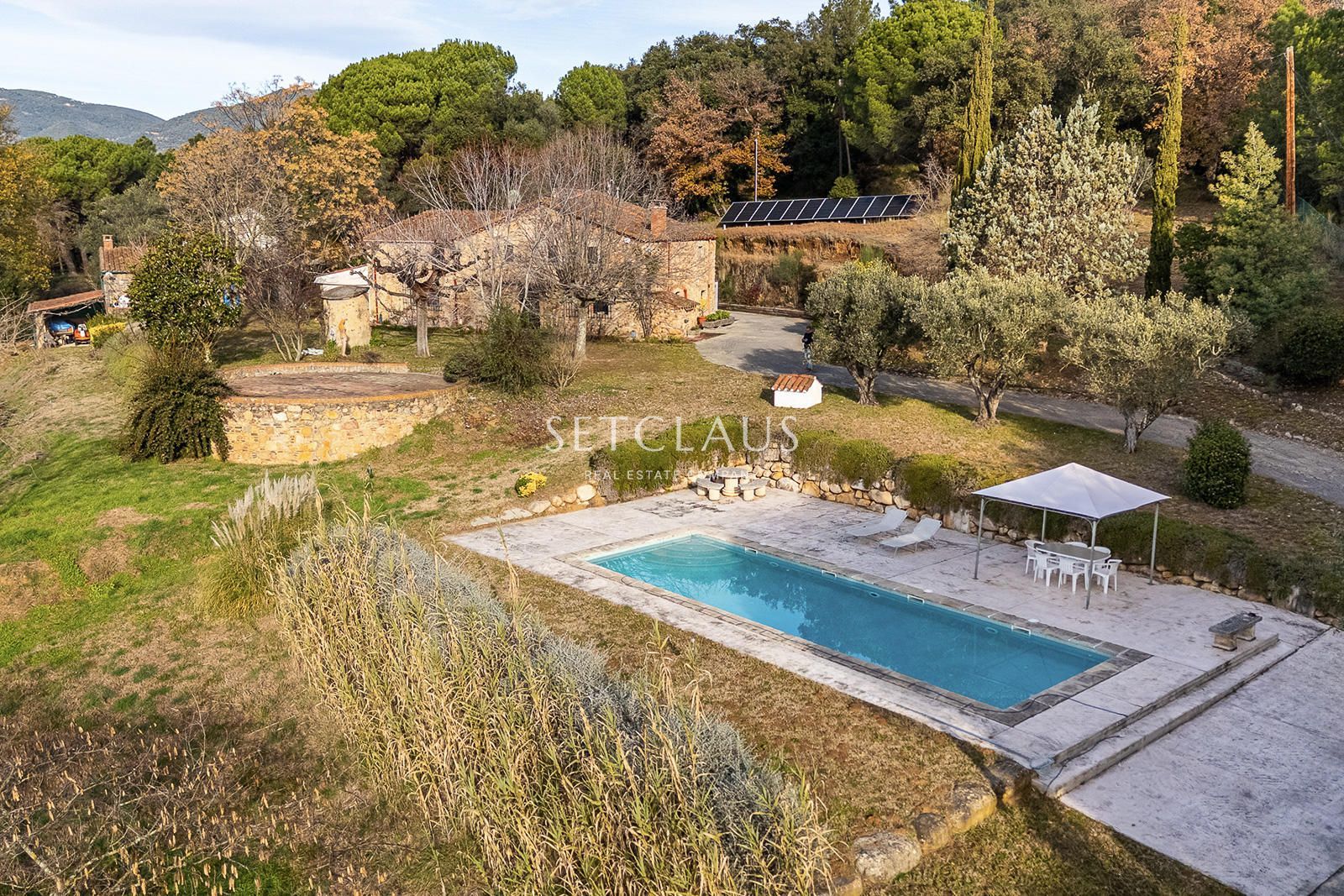 Inmueble Masía con encanto y gran terreno en Breda – Sant Feliu de Buixalleu foto 1