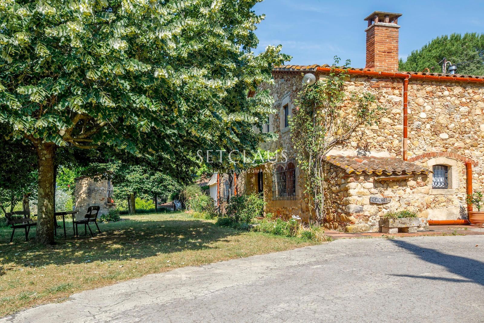 Inmueble SANT FELIU DE BUIXALLEU. Authentic century-old farmhouse with land foto 4