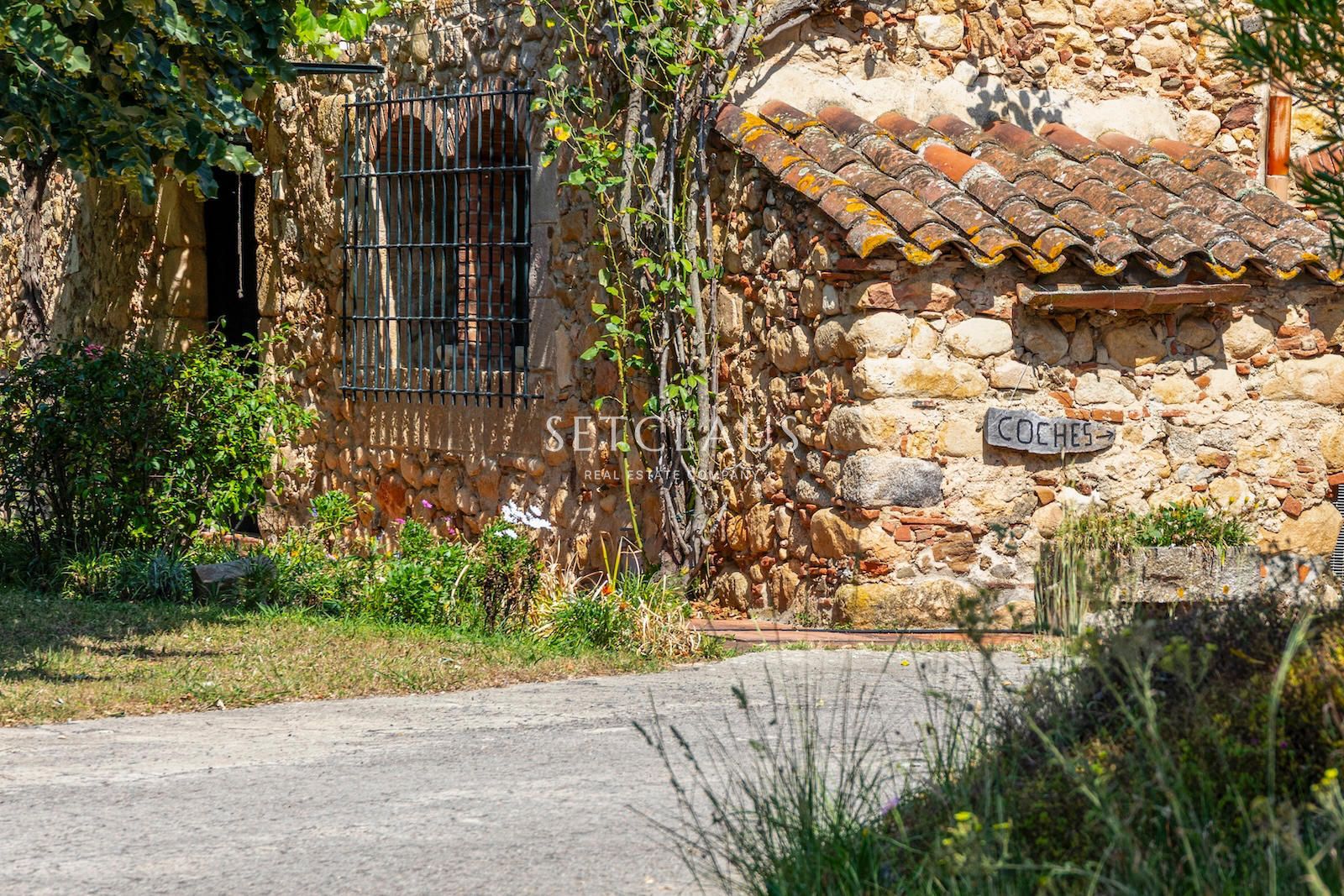 Inmueble SANT FELIU DE BUIXALLEU. Authentic century-old farmhouse with land foto 14