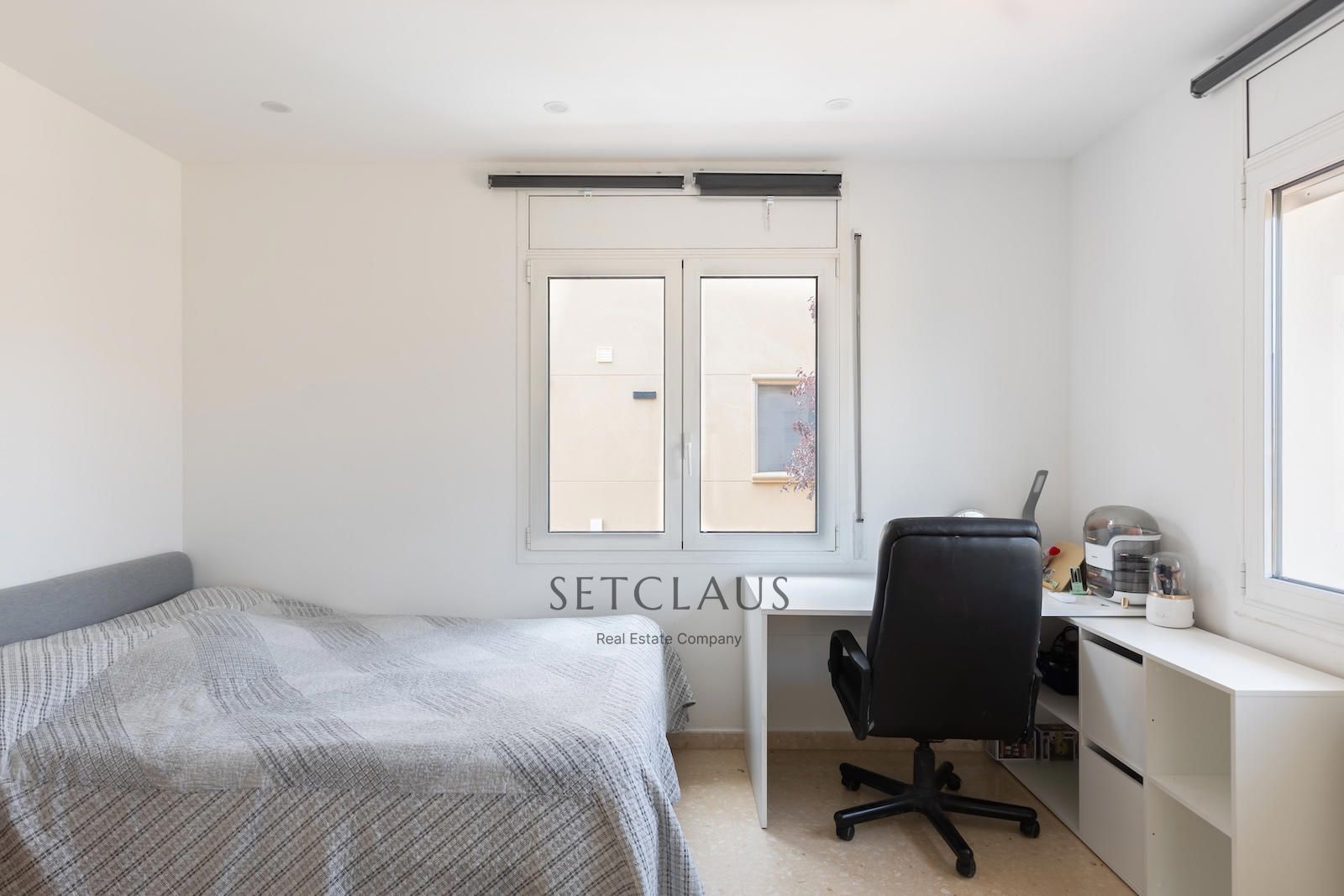 Comprar Chalet independiente con jardín de 325 m² y 5 habitaciones en Can Teixidó (Alella) foto 36