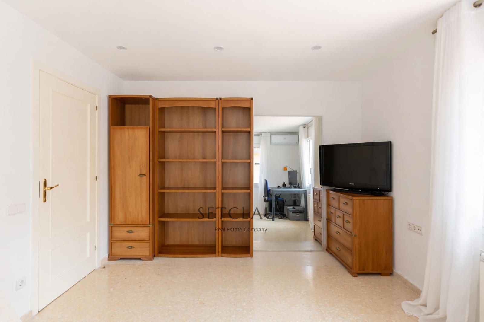 Comprar Chalet independiente con jardín de 325 m² y 5 habitaciones en Can Teixidó (Alella) foto 42